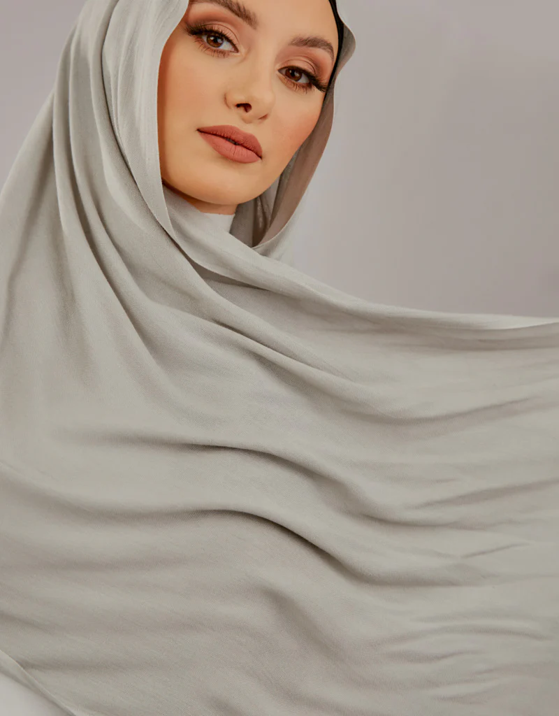 Modelle Twisted Scarves - Shades of Grey - Image 15