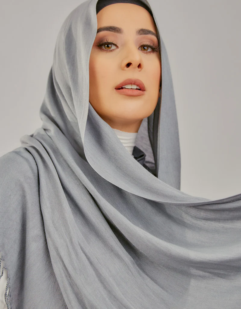 Modelle Twisted Scarves - Shades of Grey - Image 6