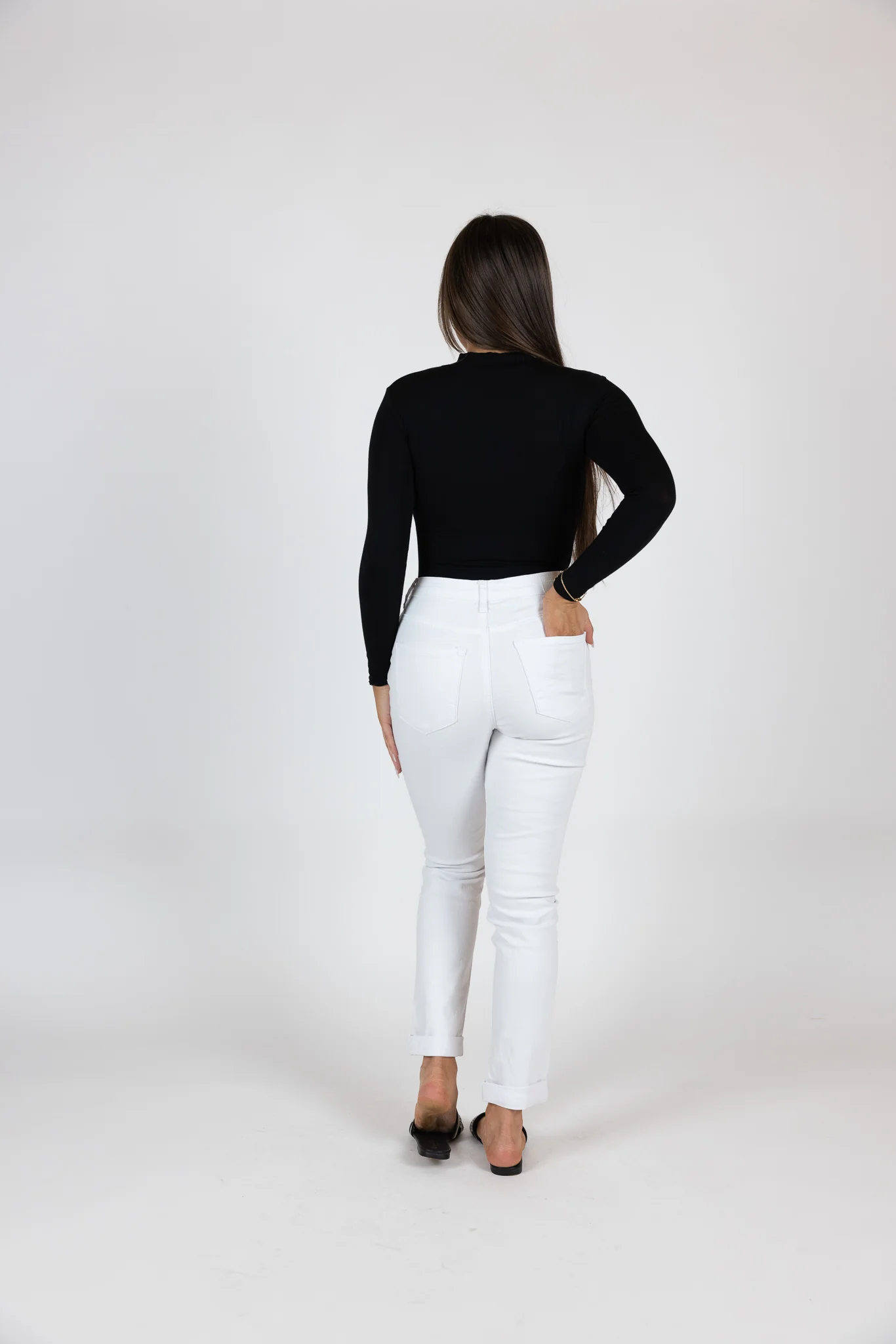 Mom Fit High Rise Jeans - Image 3