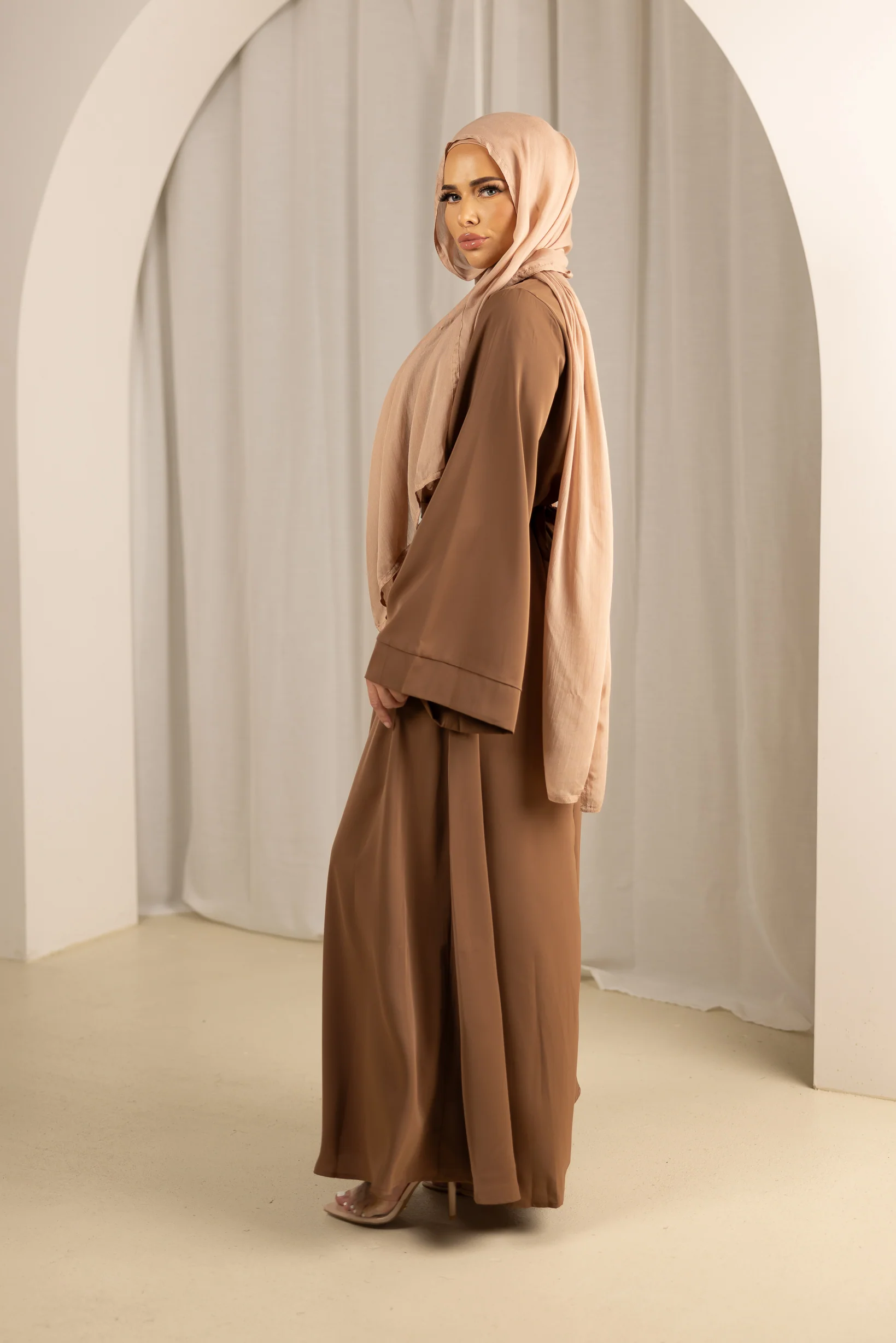 Open Sleeve Abaya - Shades of Brown - Image 14