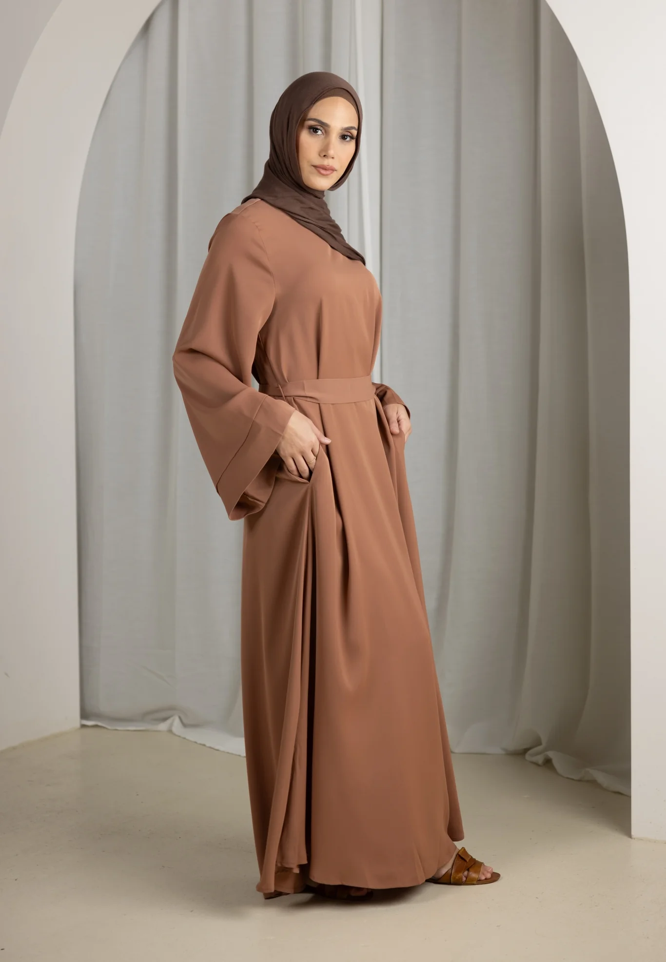 Open Sleeve Abaya - Shades of Brown - Image 25