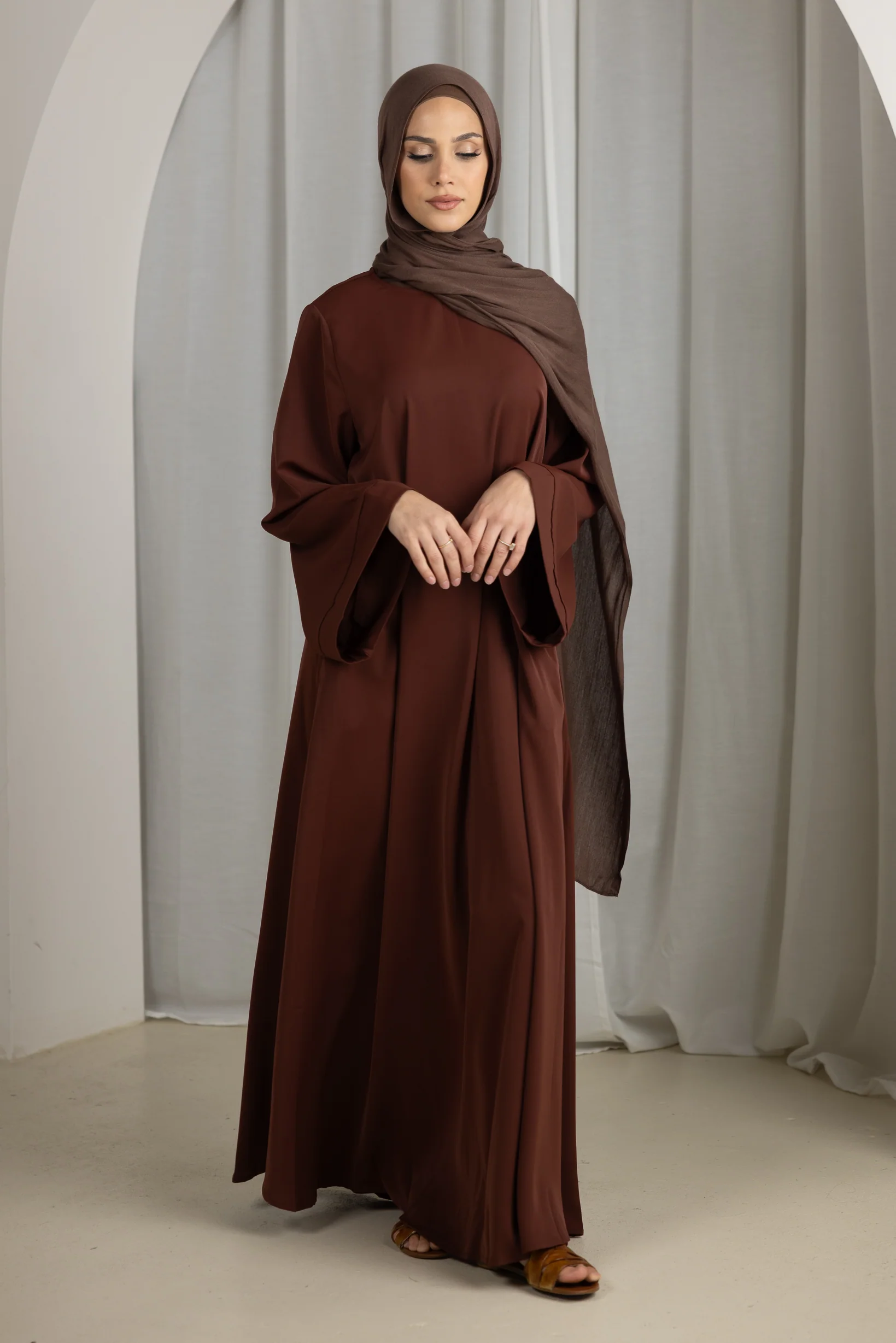 Open Sleeve Abaya - Shades of Brown - Image 4