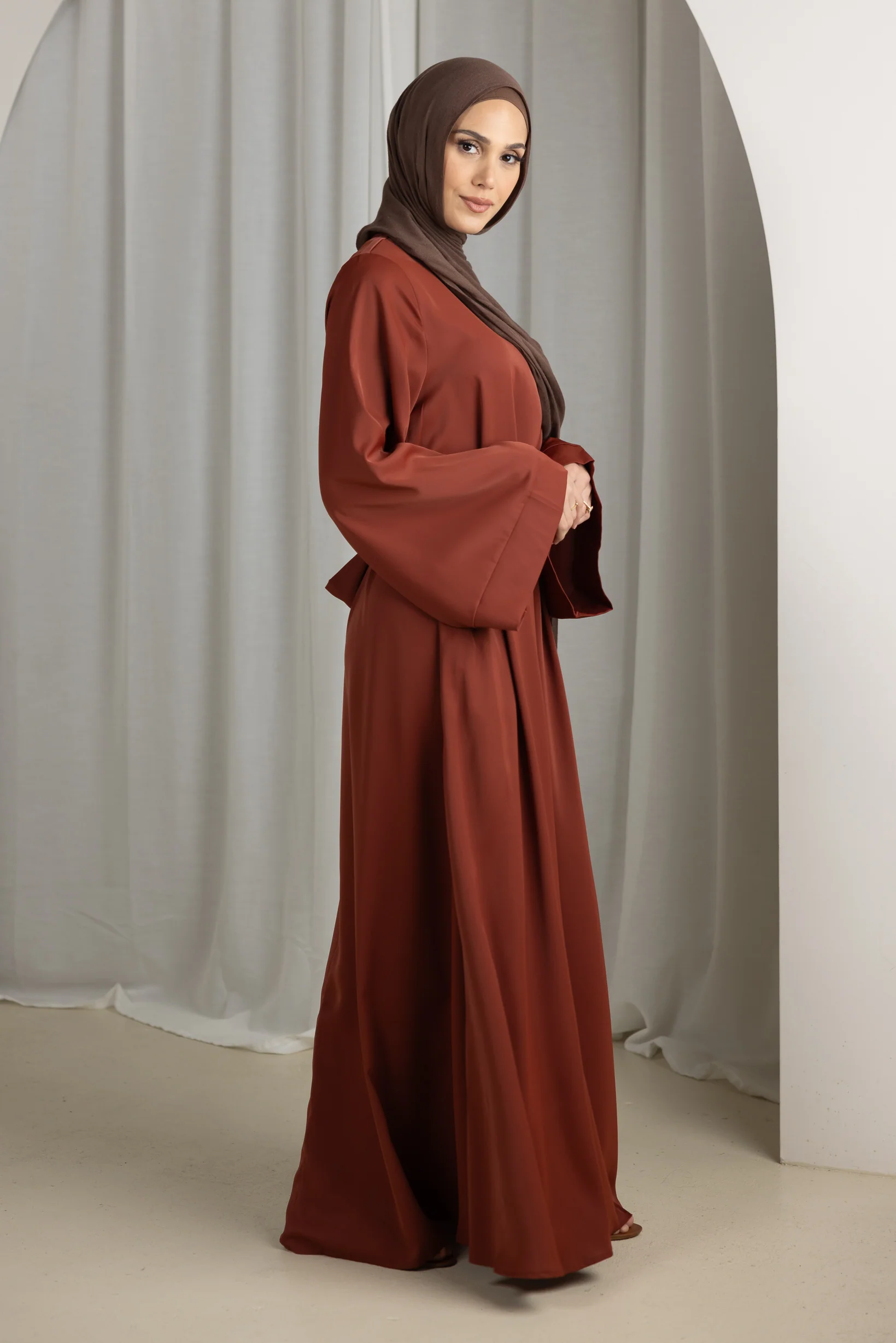 Open Sleeve Abaya - Shades of Brown - Image 9