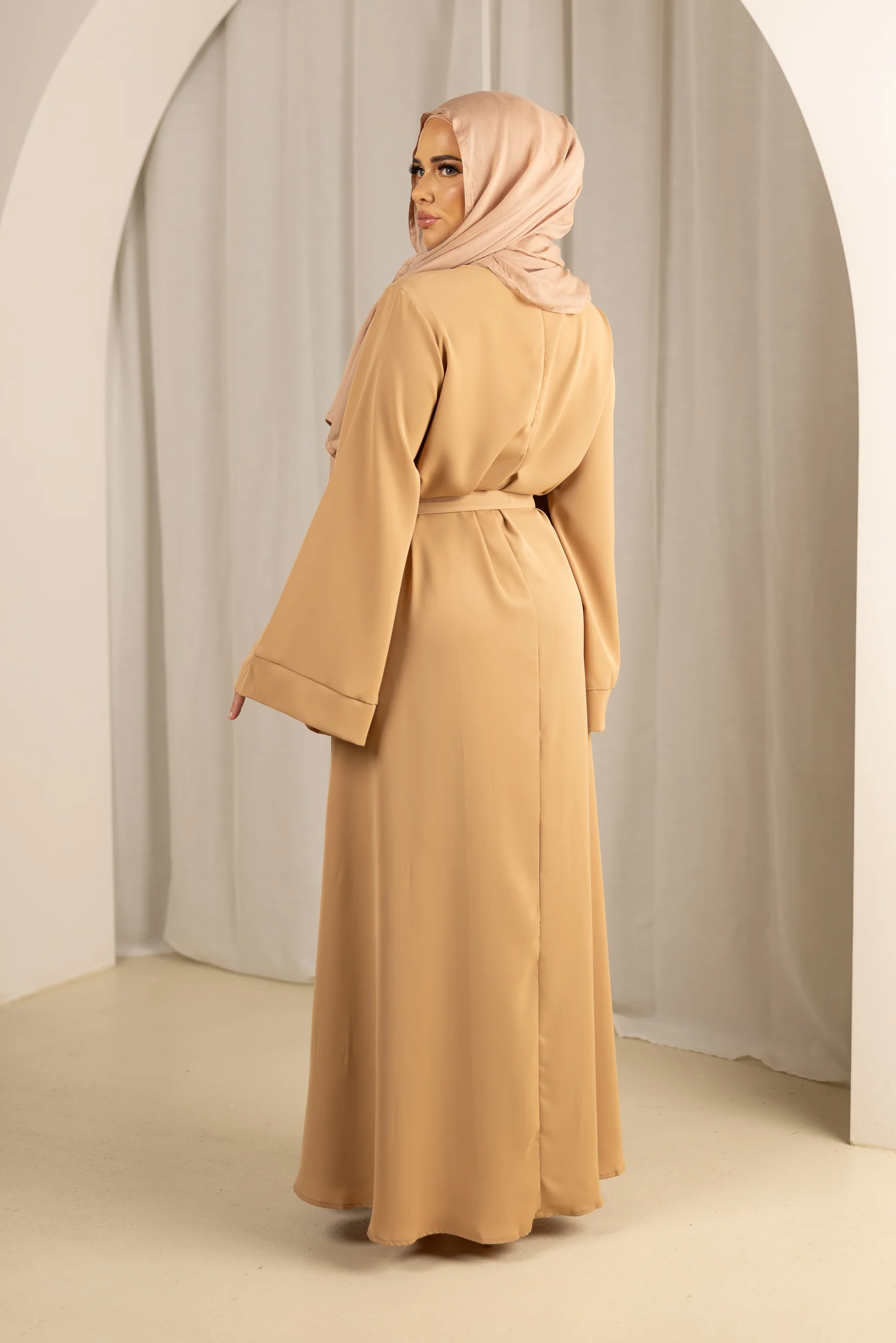 Open Sleeve Abaya - Shades of Nude - Image 13