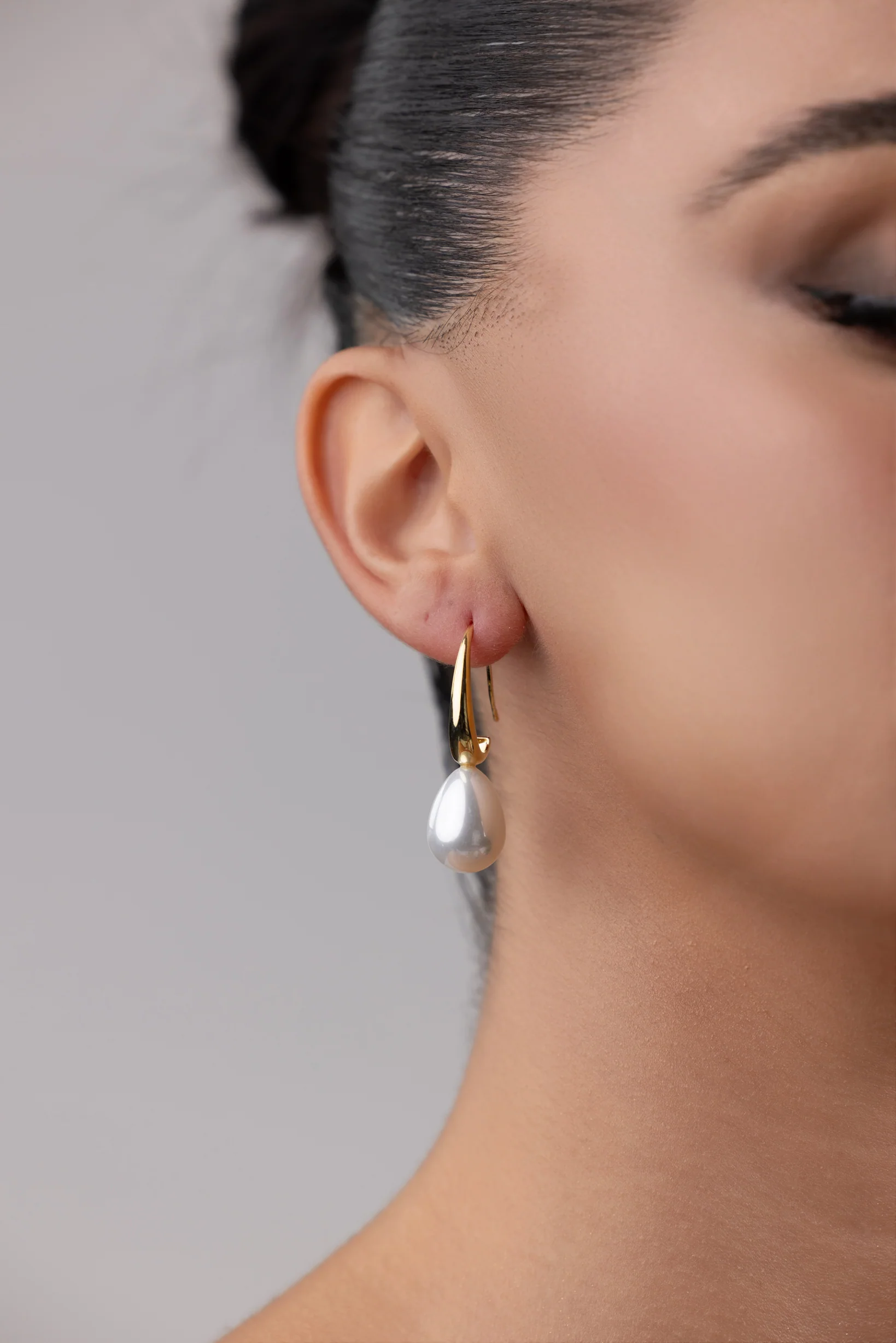 Pearl Drop Earrings
