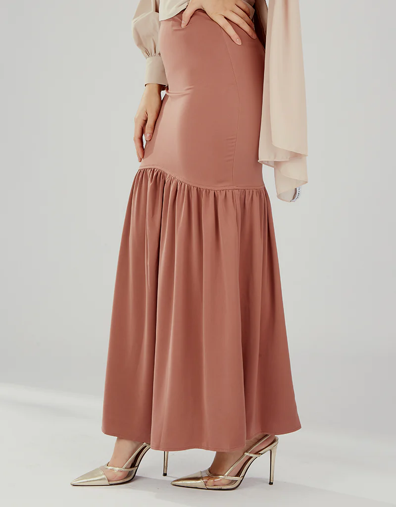 Pristine Pleat Skirt - Image 11