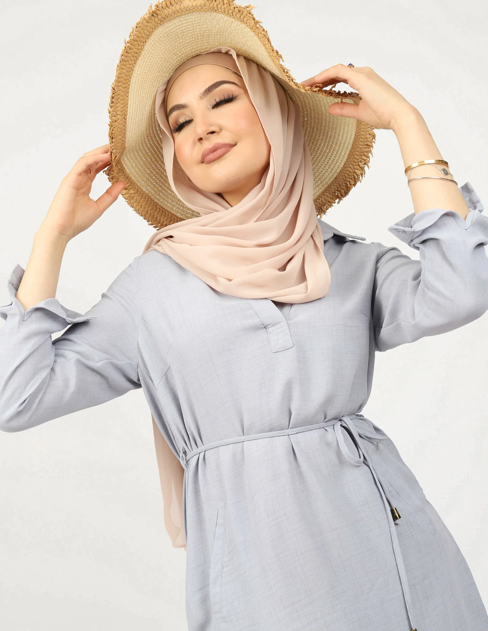 Roll Sleeve Loop Top - Light Shades - Image 13