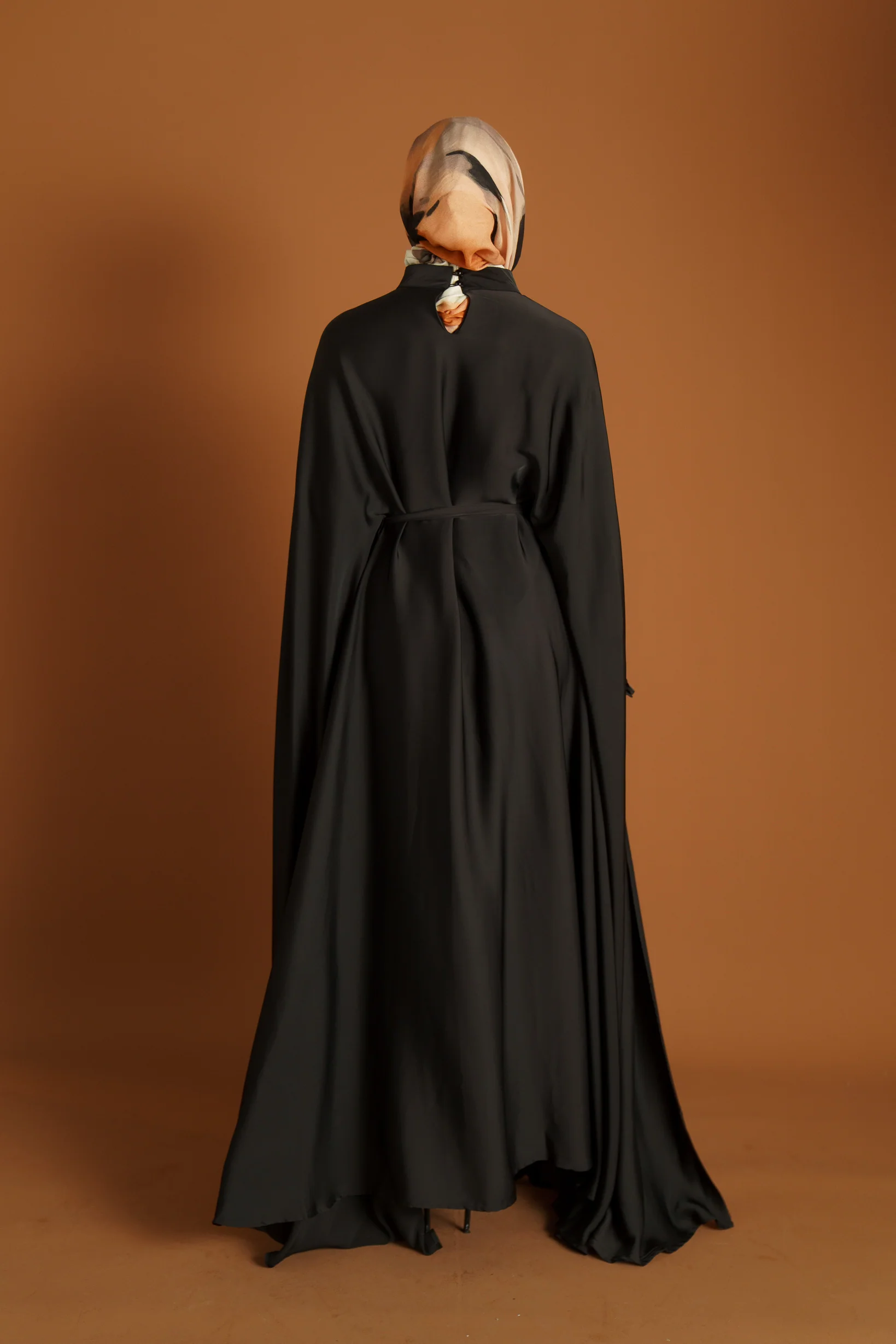 Runway Isadora Satin Set - Image 10