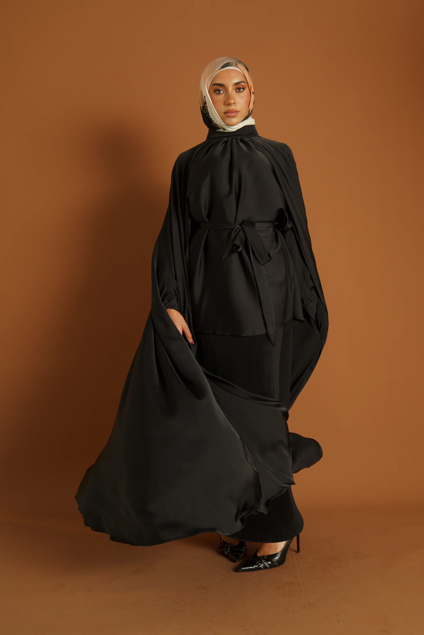Runway Isadora Satin Set - Image 9