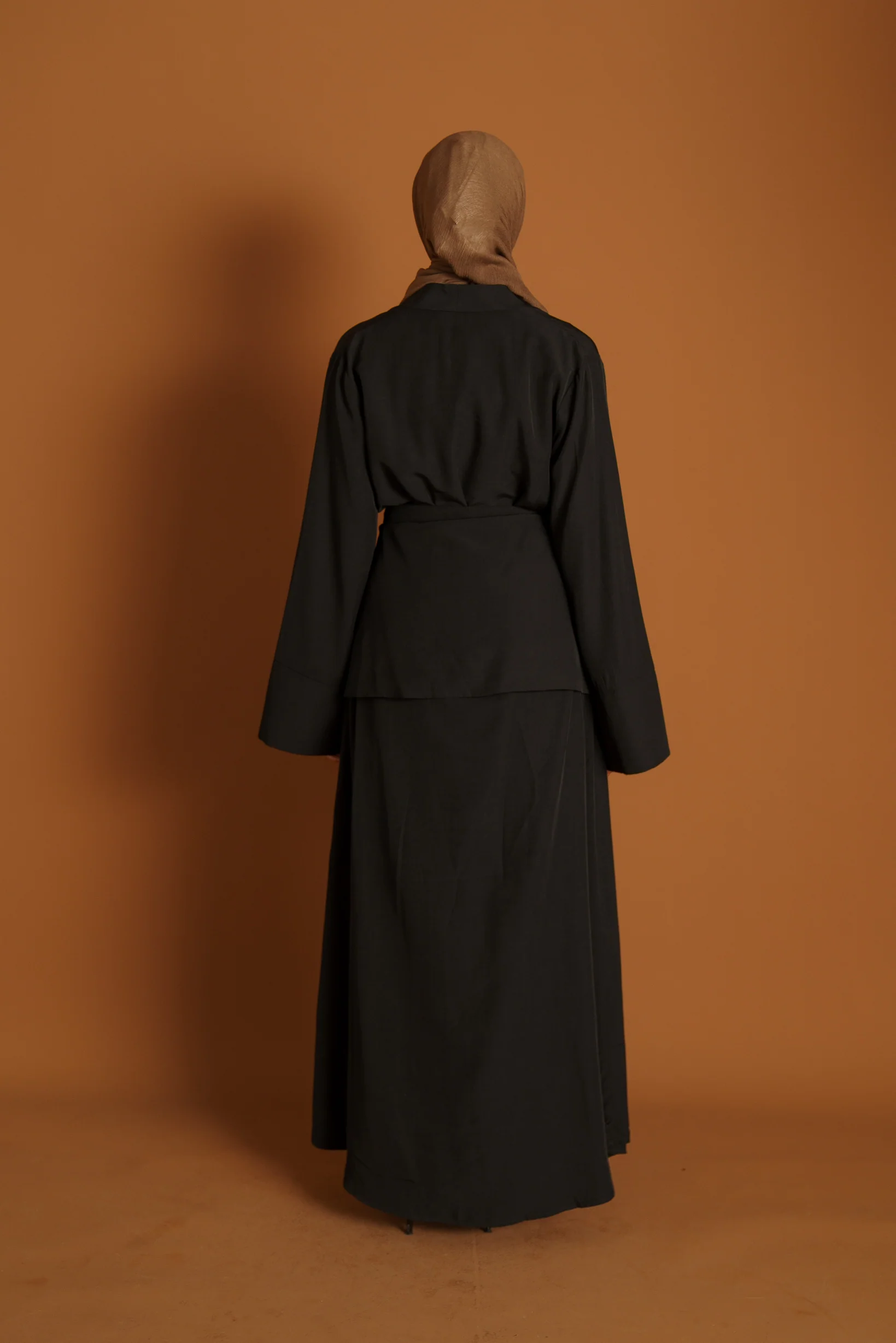 Runway Isla Abaya Set - Image 5