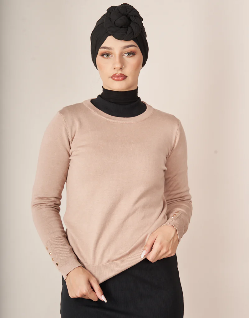 Shira Short Knit Top - Image 15
