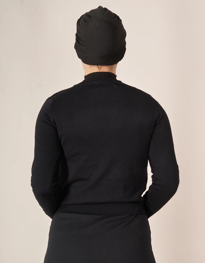 Shira Short Knit Top - Image 7