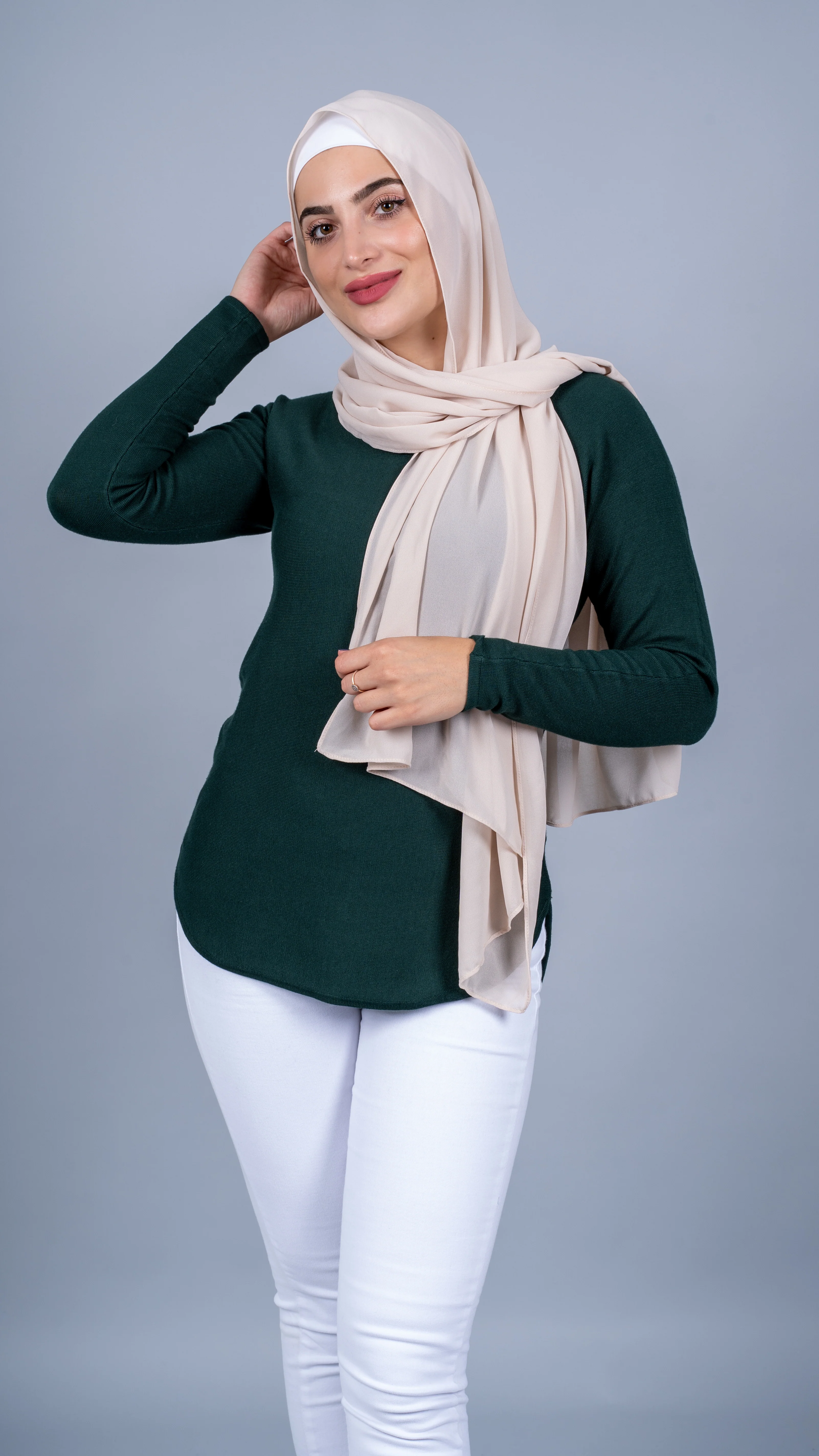 Short Knit Loop Top - Image 13
