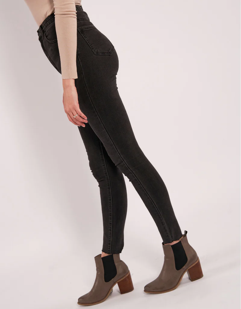 Skyla Petite Skinny Leg Denim - Image 3
