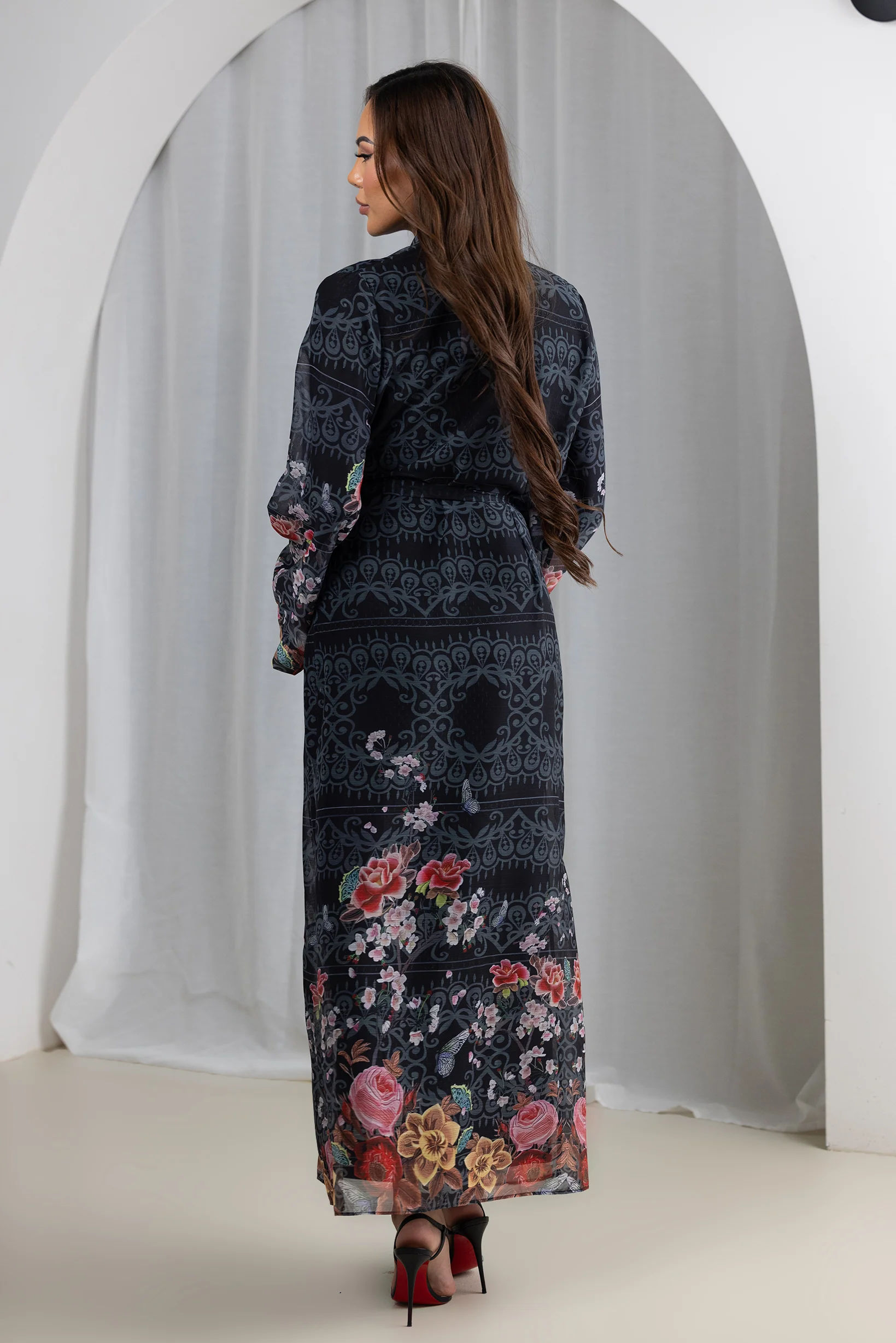 Spanish Rose Cardigan - Image 4