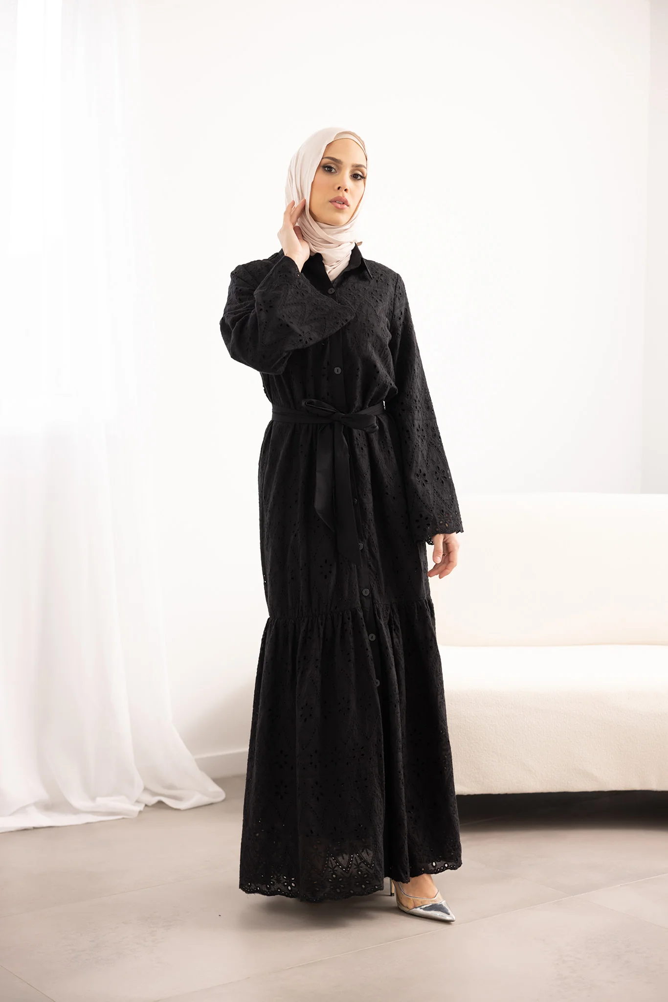 The Crescent Carlene Lace Shirt Dress - Image 4