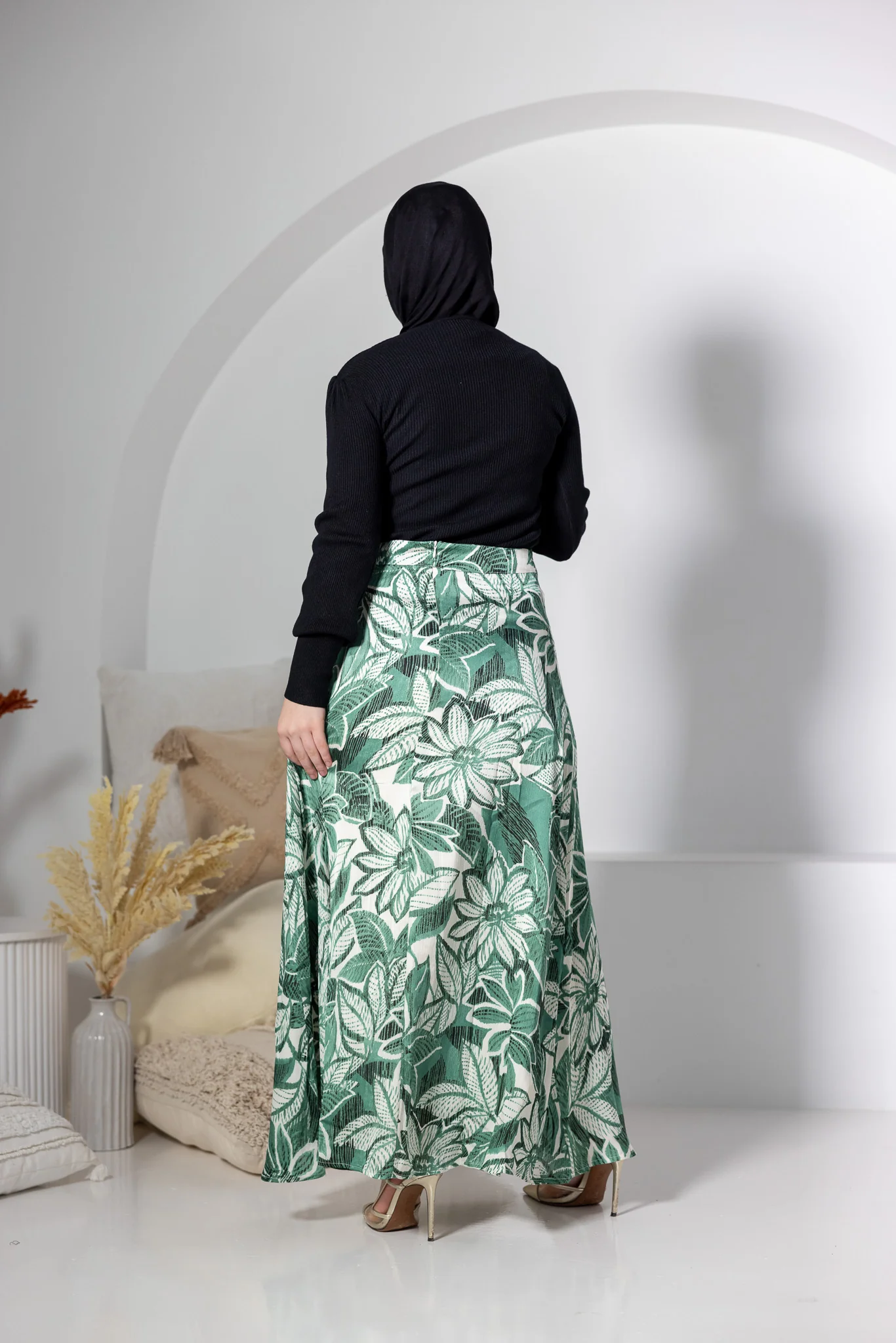 The Crescent Emily Skirt - Image 14