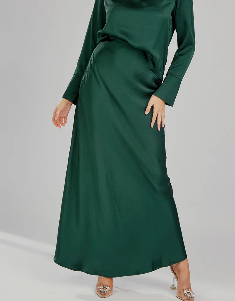 The Crescent Modish Satin Skirt - Dark Shades - Image 16