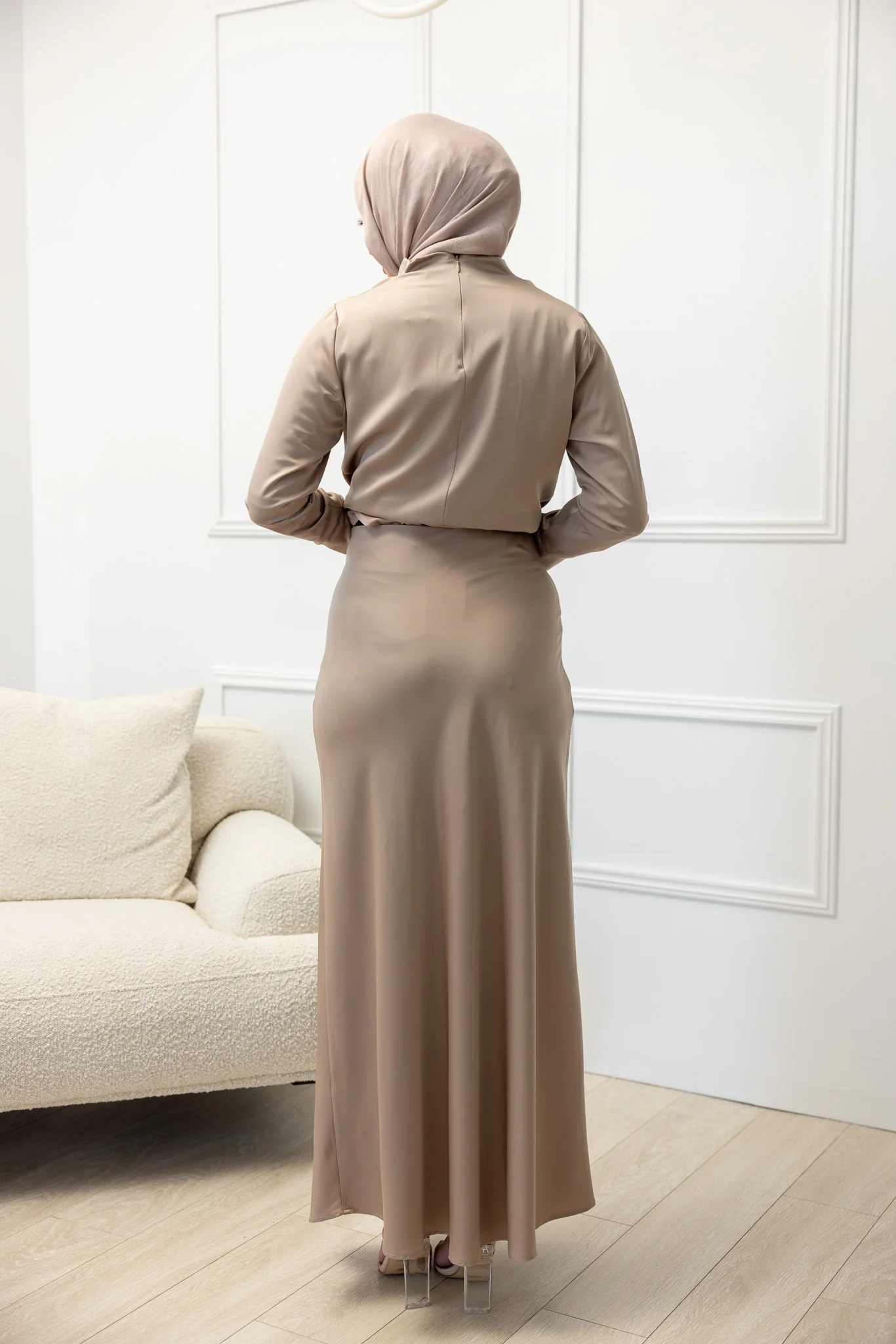 The Crescent Modish Satin Top - Dark Shades - Image 4