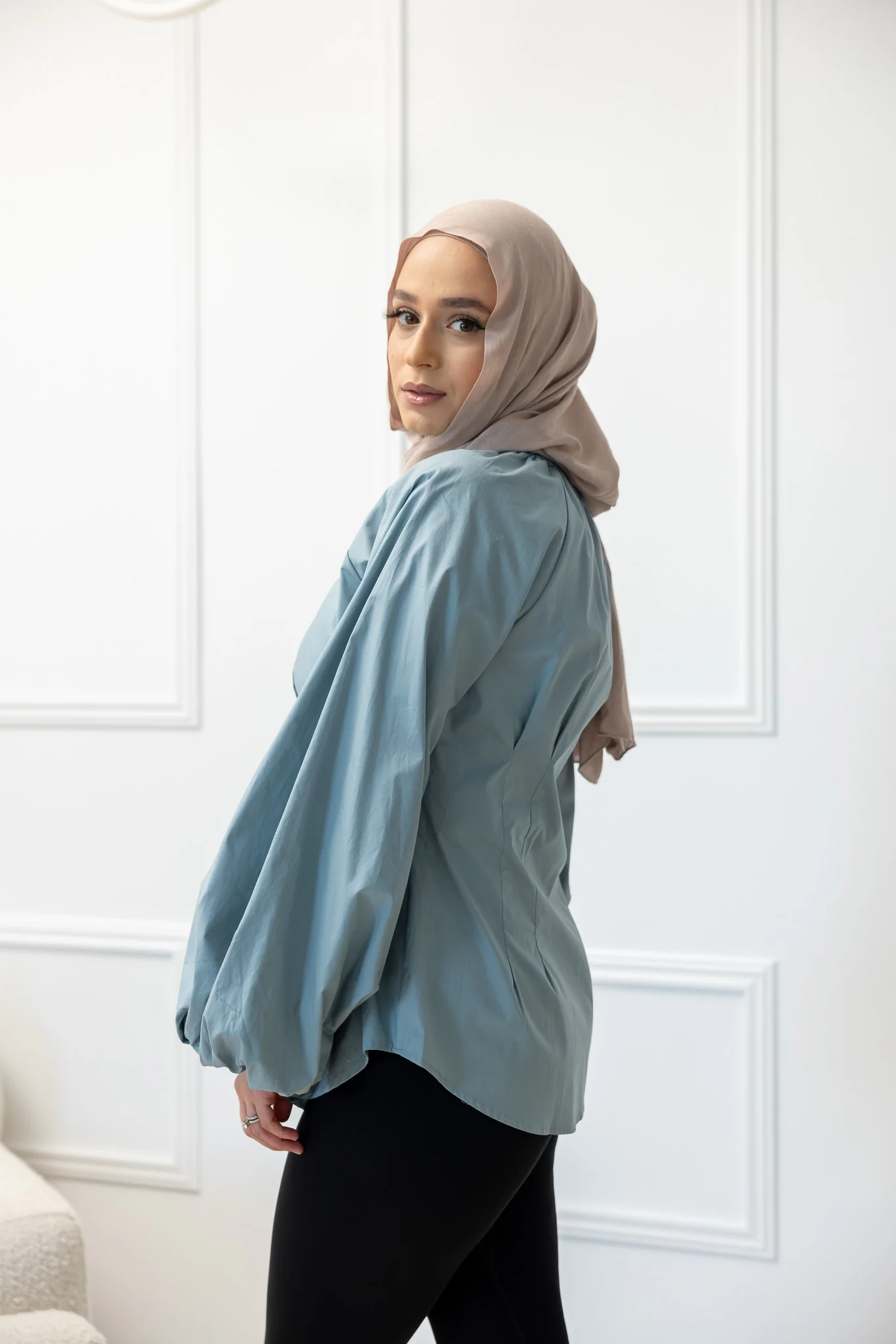 The Crescent Puff Sleeve Shirt - Image 2