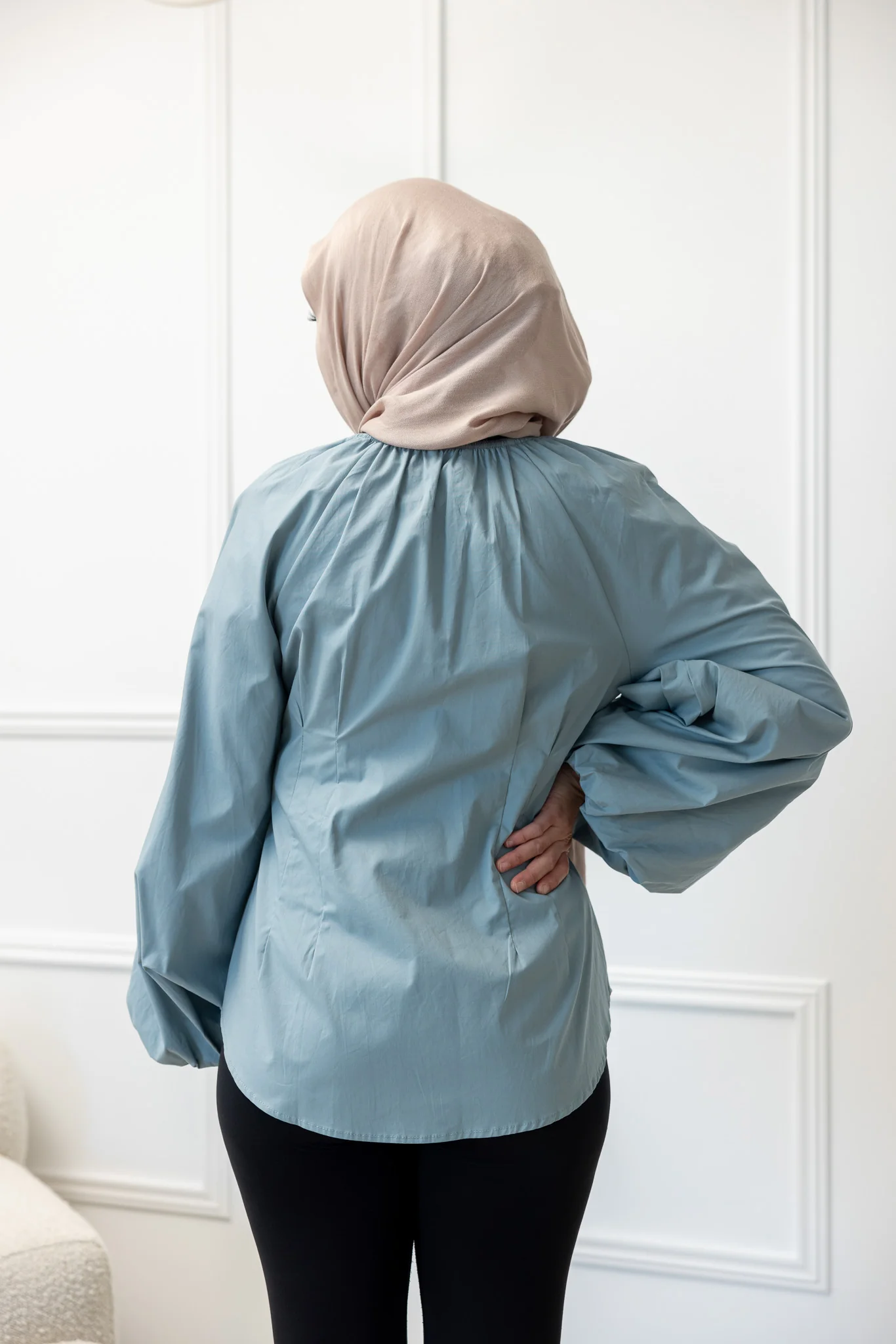 The Crescent Puff Sleeve Shirt - Image 3