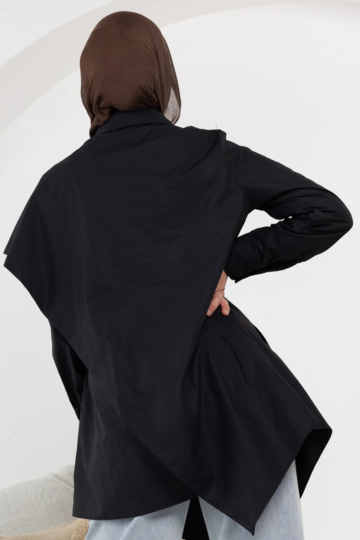The Crescent Reba Detailed Shirt - Image 5