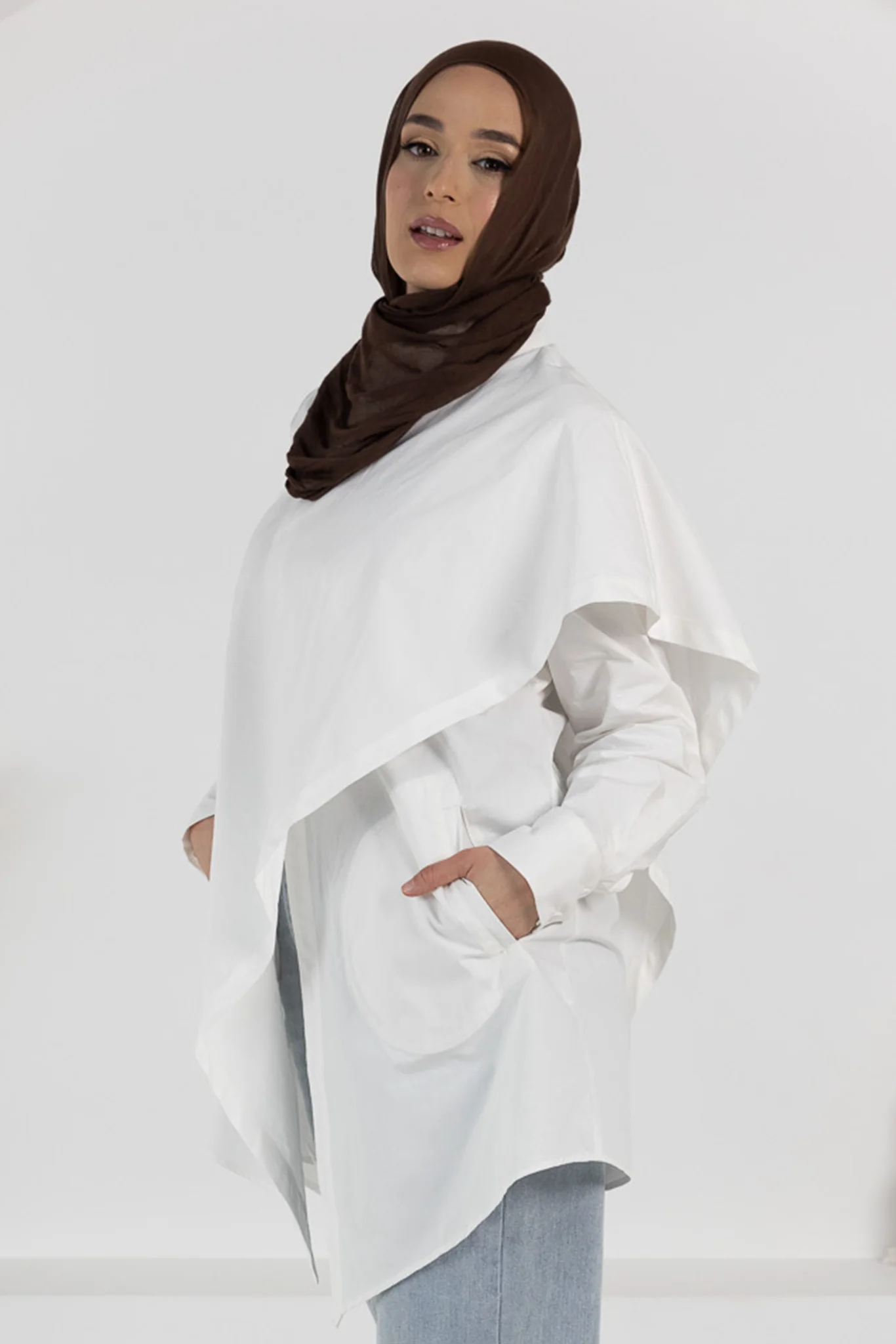 The Crescent Reba Detailed Shirt - Image 8