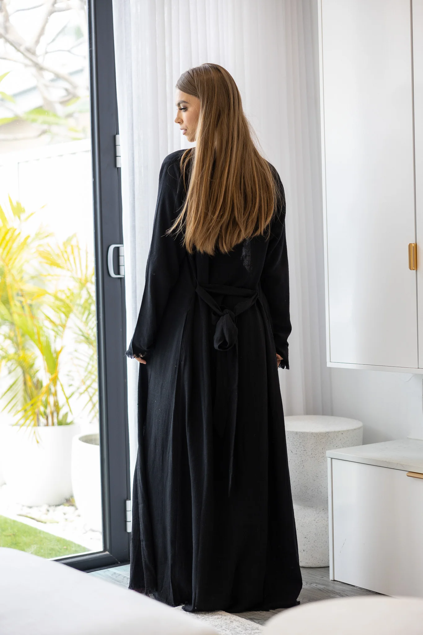 The Crescent Shivani Black Bundle - Image 4