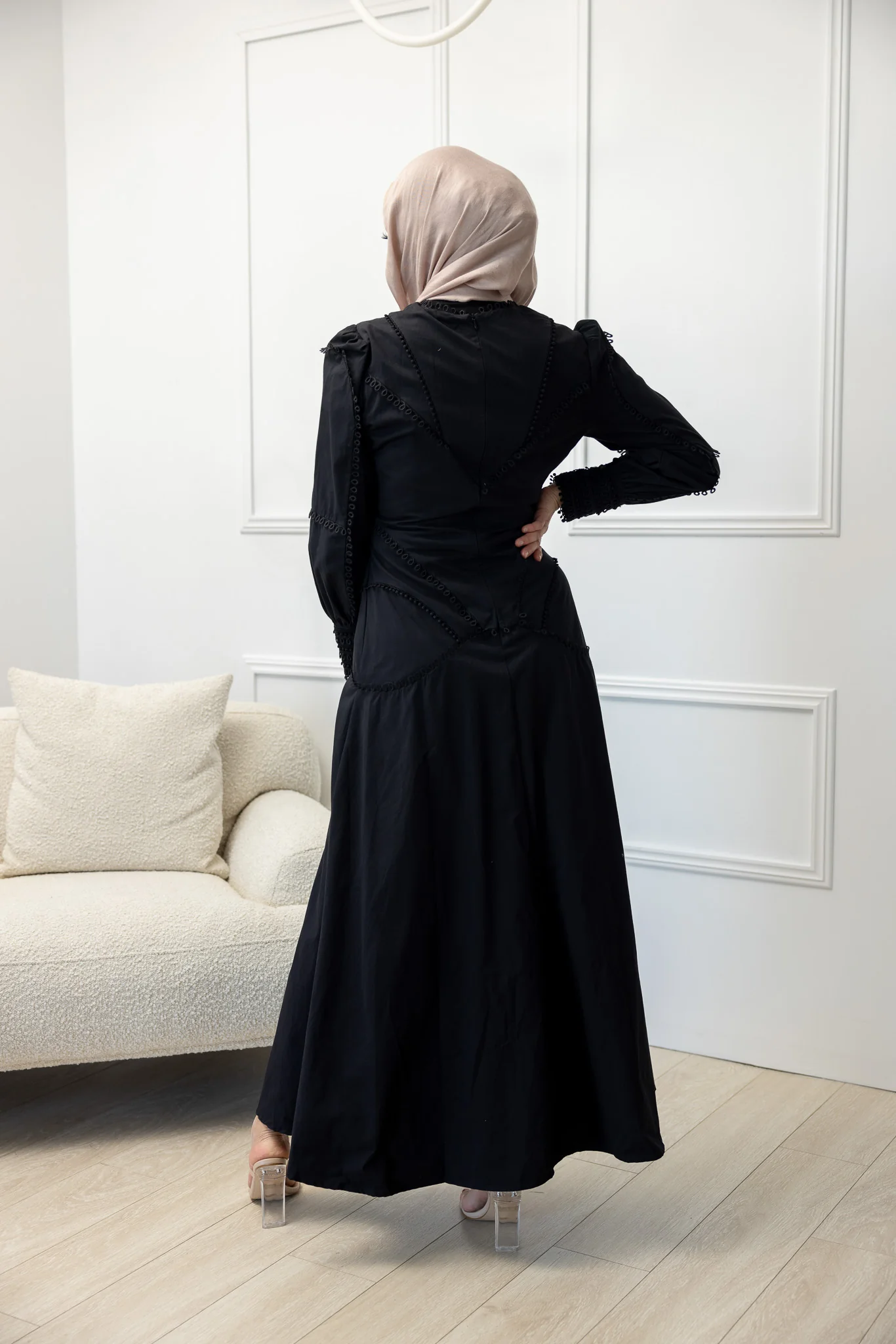 The Crescent Zelia Lace Detailed Dress - Image 6