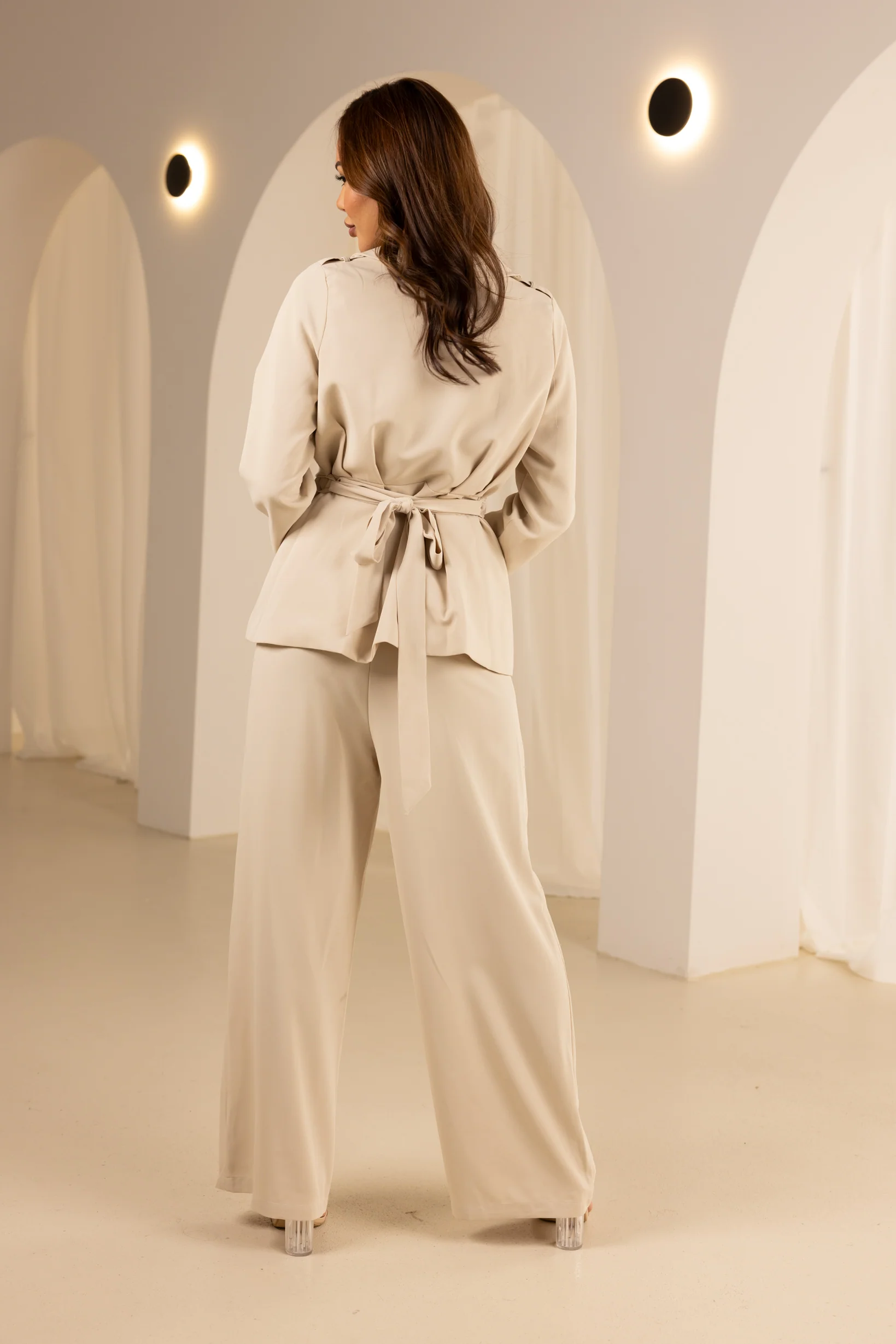 The Grand Amani Suit - Image 6