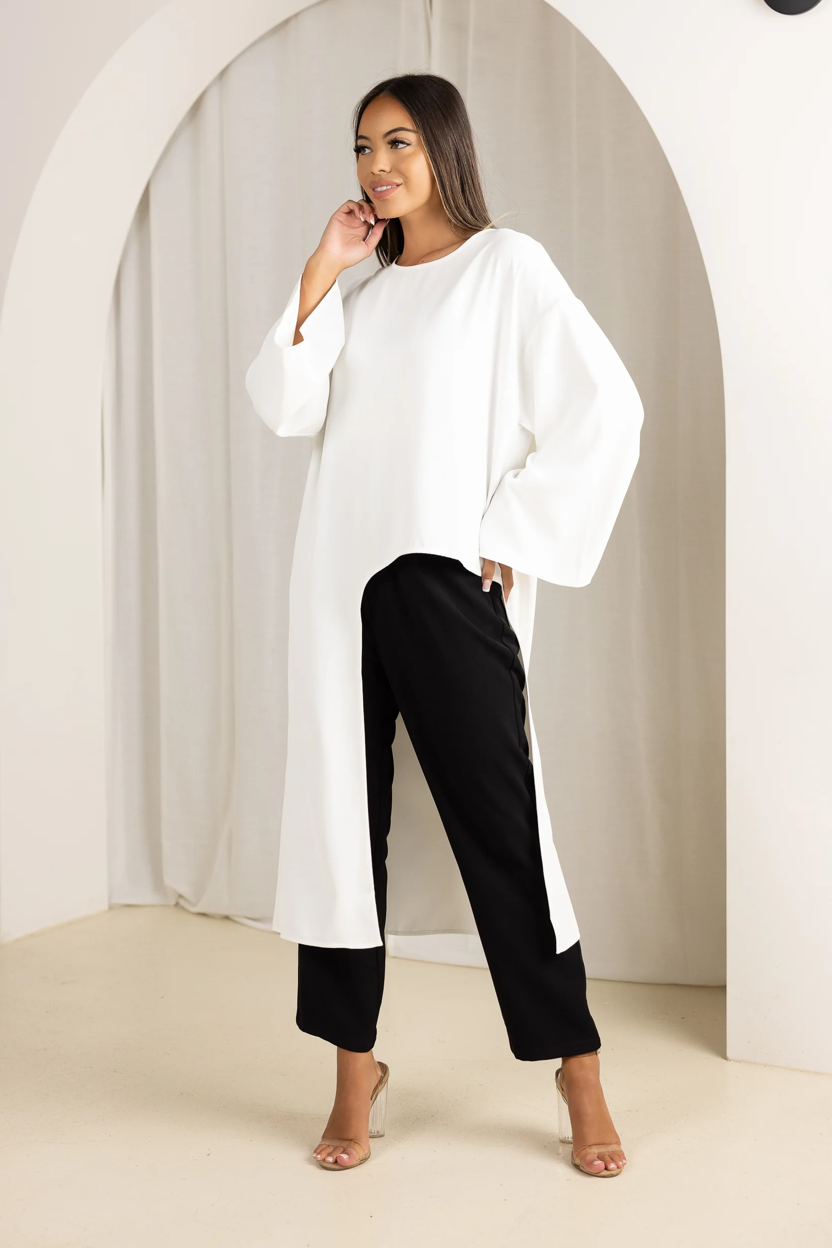 The Grand Arch Blouse - Image 2