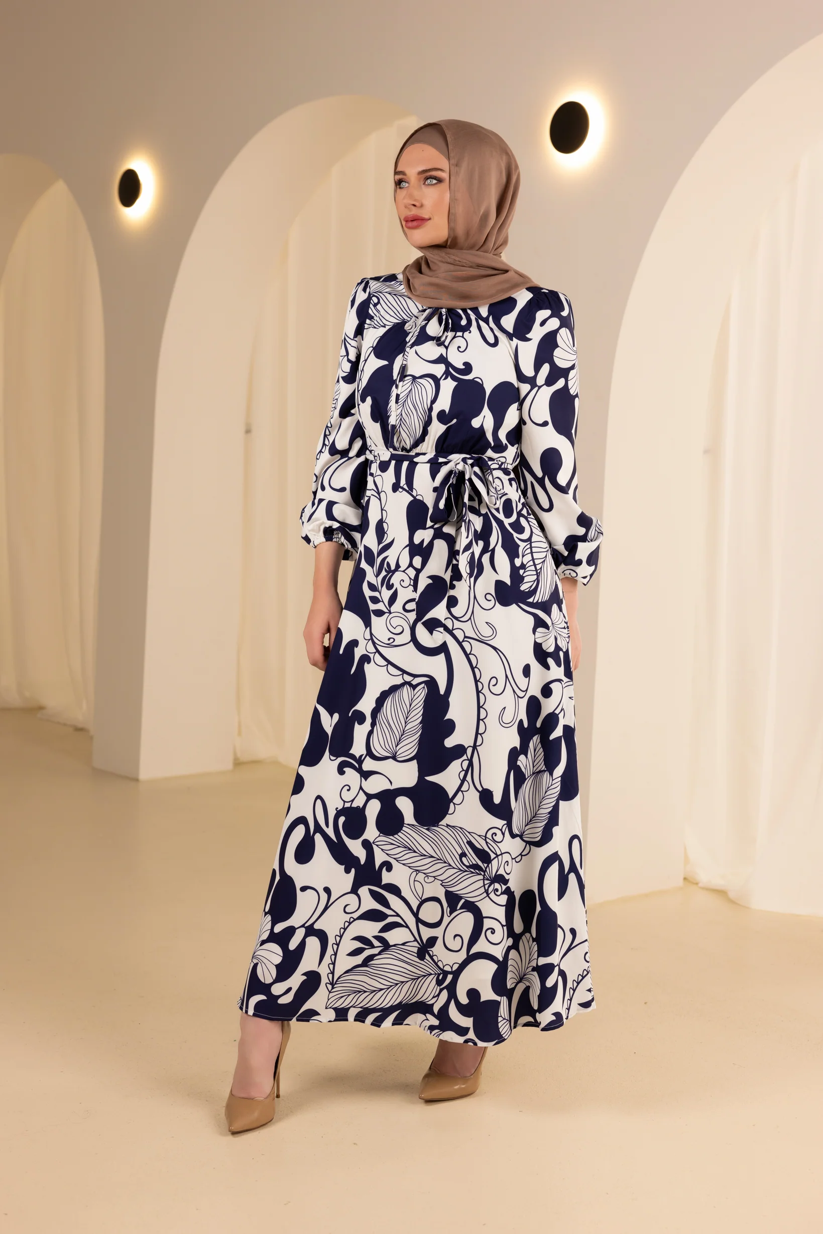 The Grand Heyam Maxi Dress - Image 5