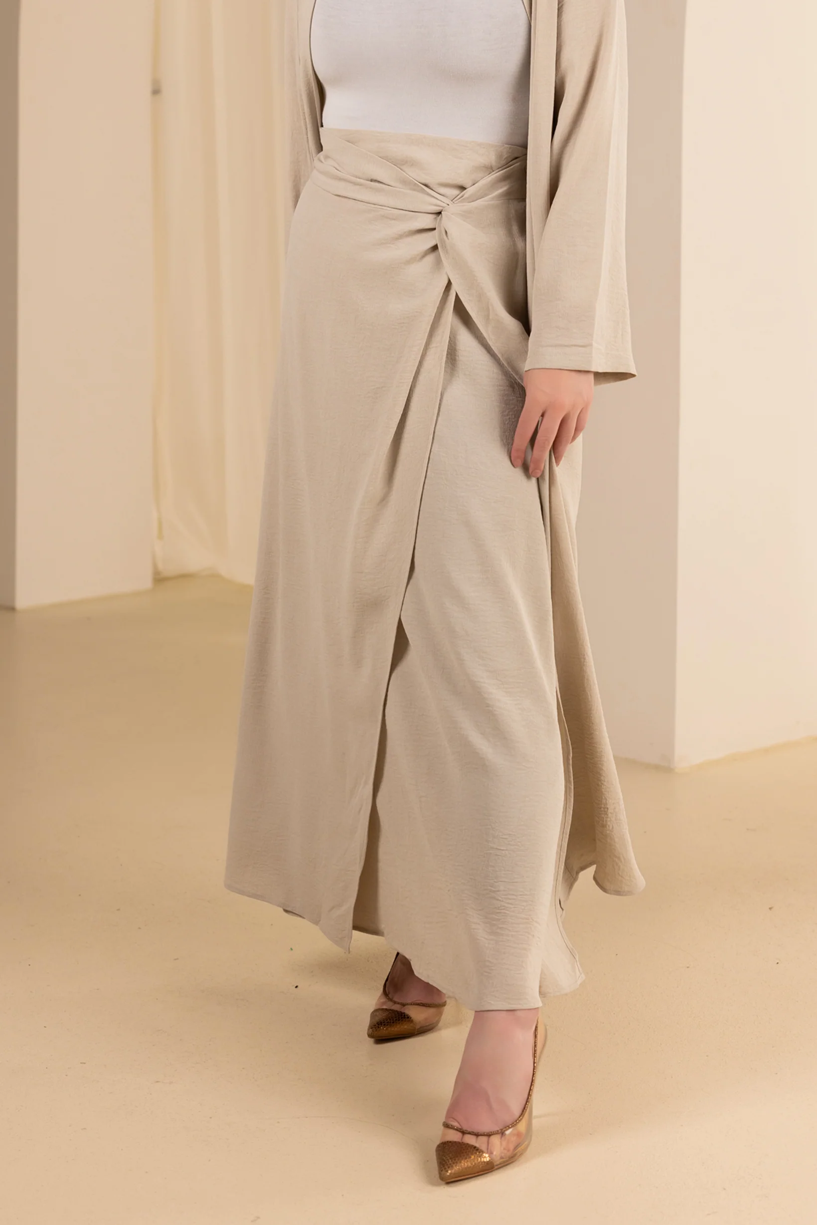 The Grand  Lopez Detailed Skirt - Image 11