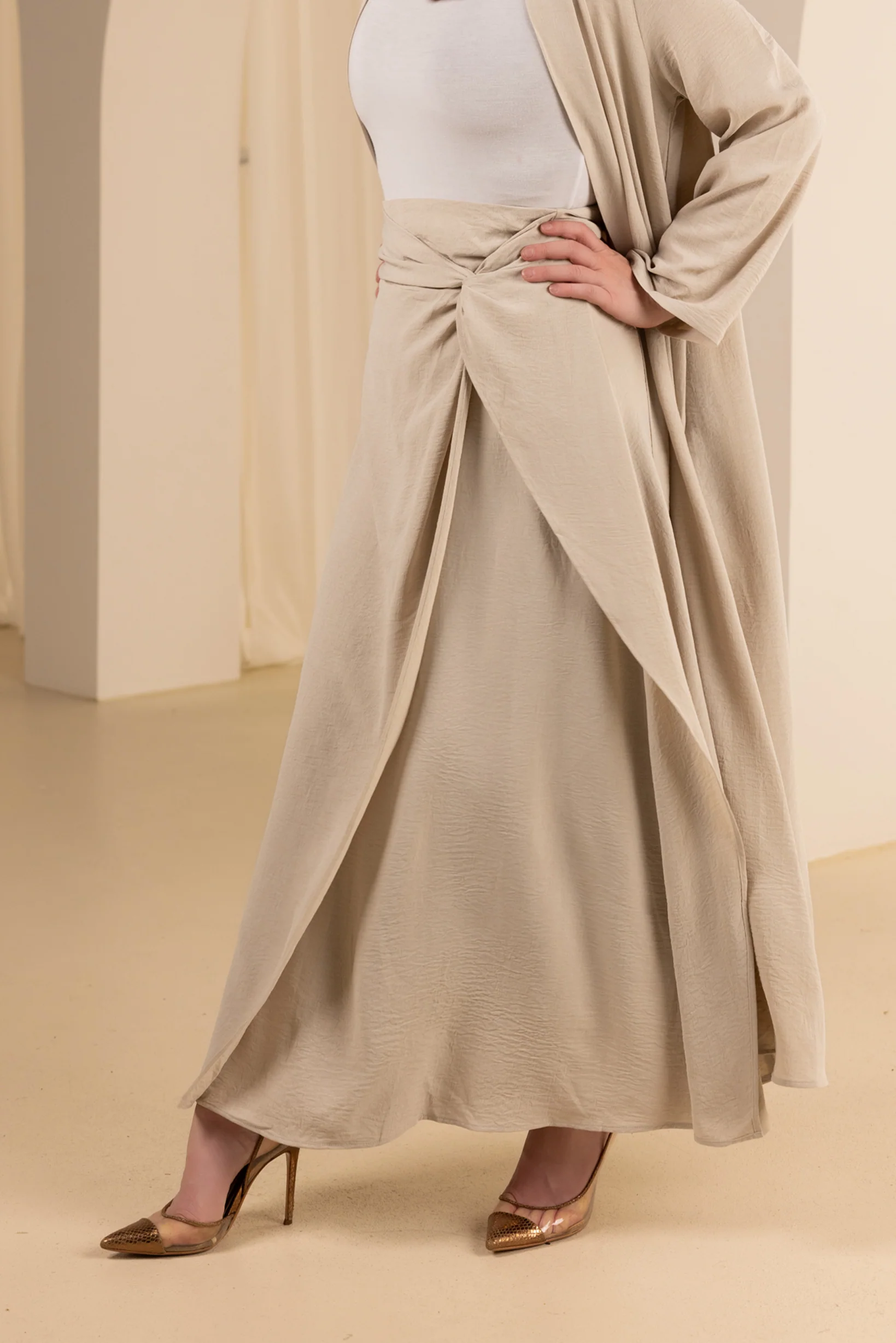 The Grand  Lopez Detailed Skirt - Image 13