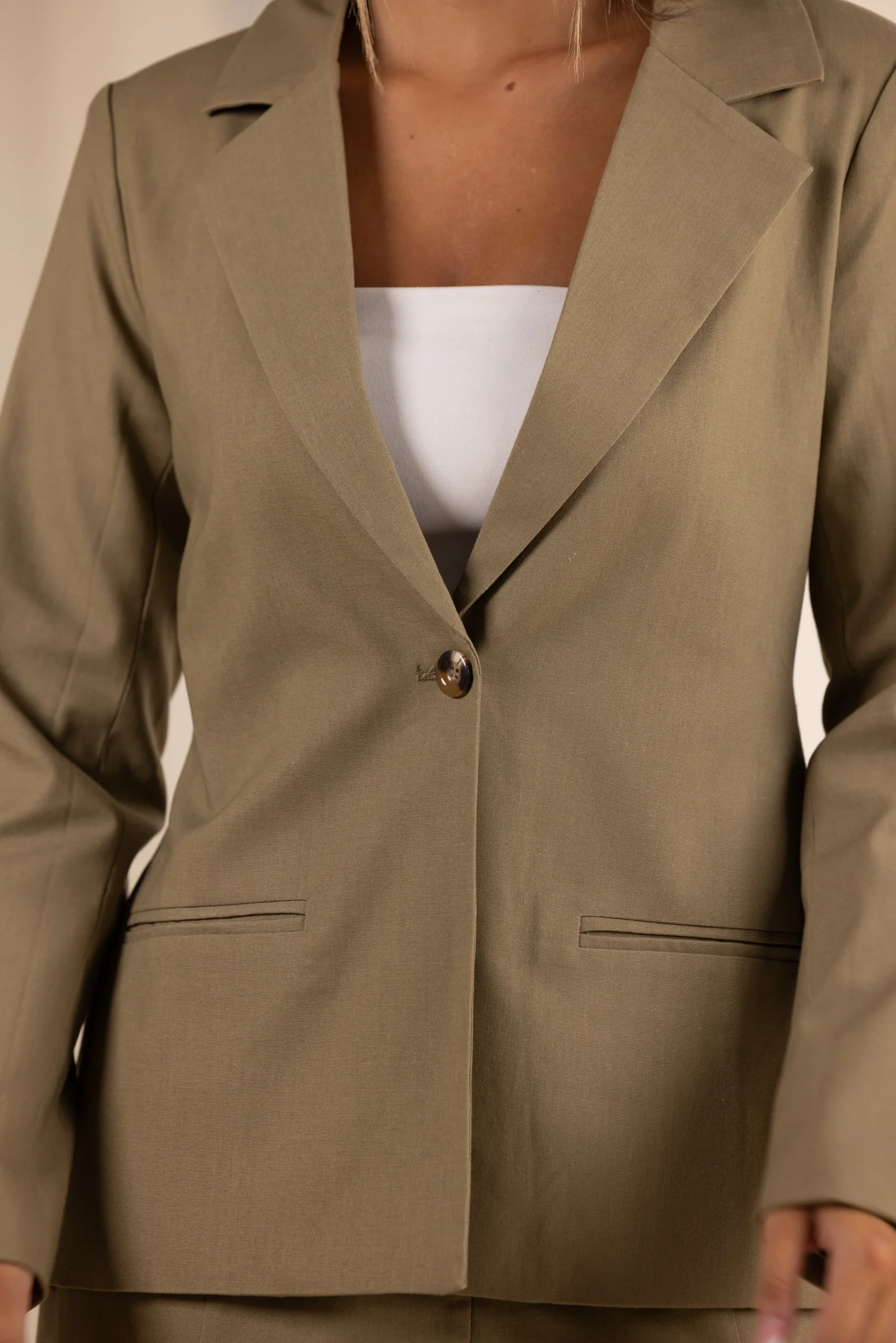 The Grand Lozna Blazer - Image 14
