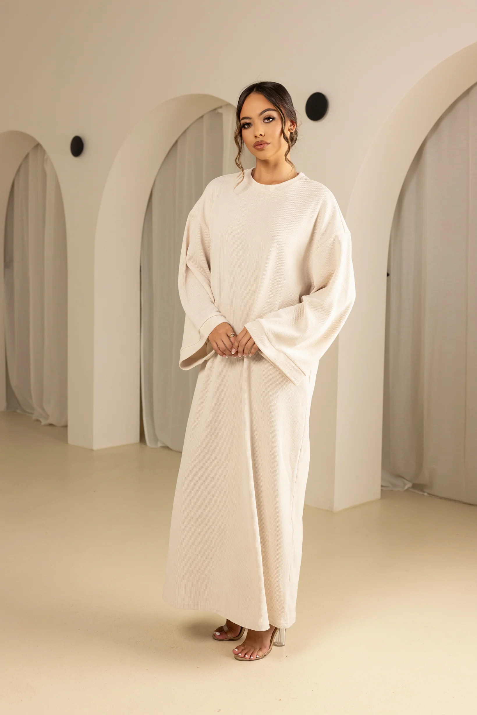 The Grand Raneem Abaya - Image 32