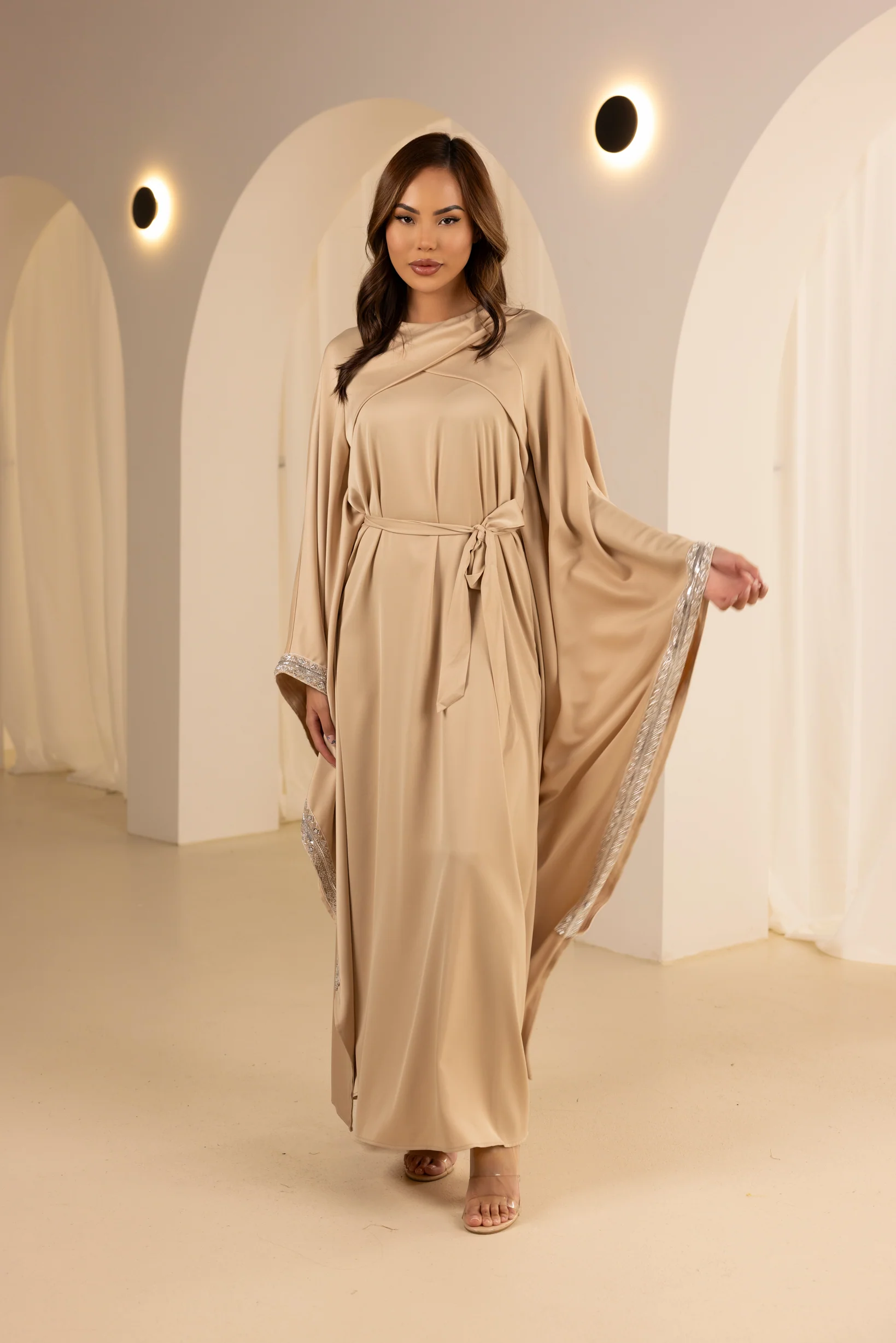 The Grand Sabina Detailed Kaftan - Image 2