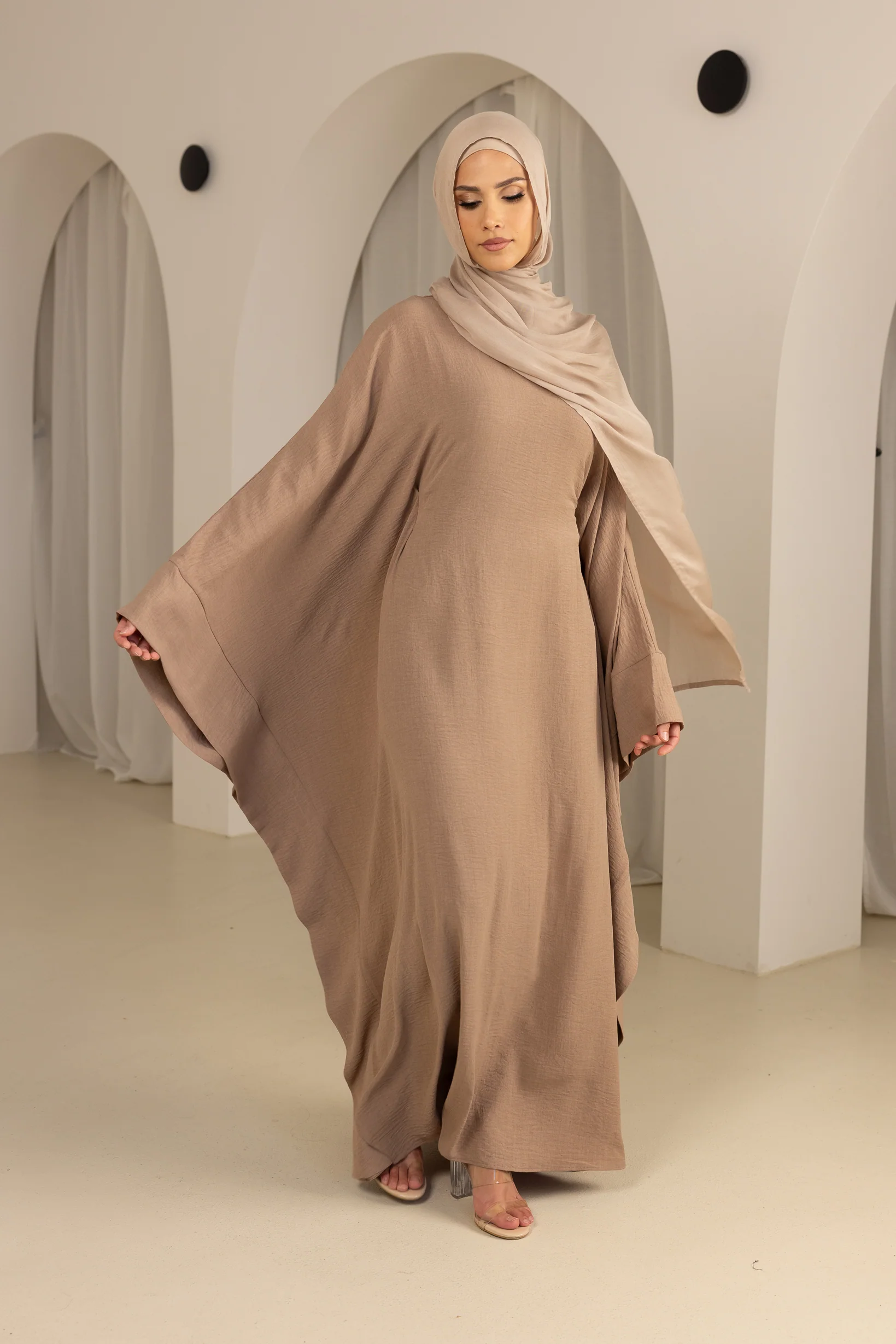 The Grand Tie Back Kaftan - Image 2