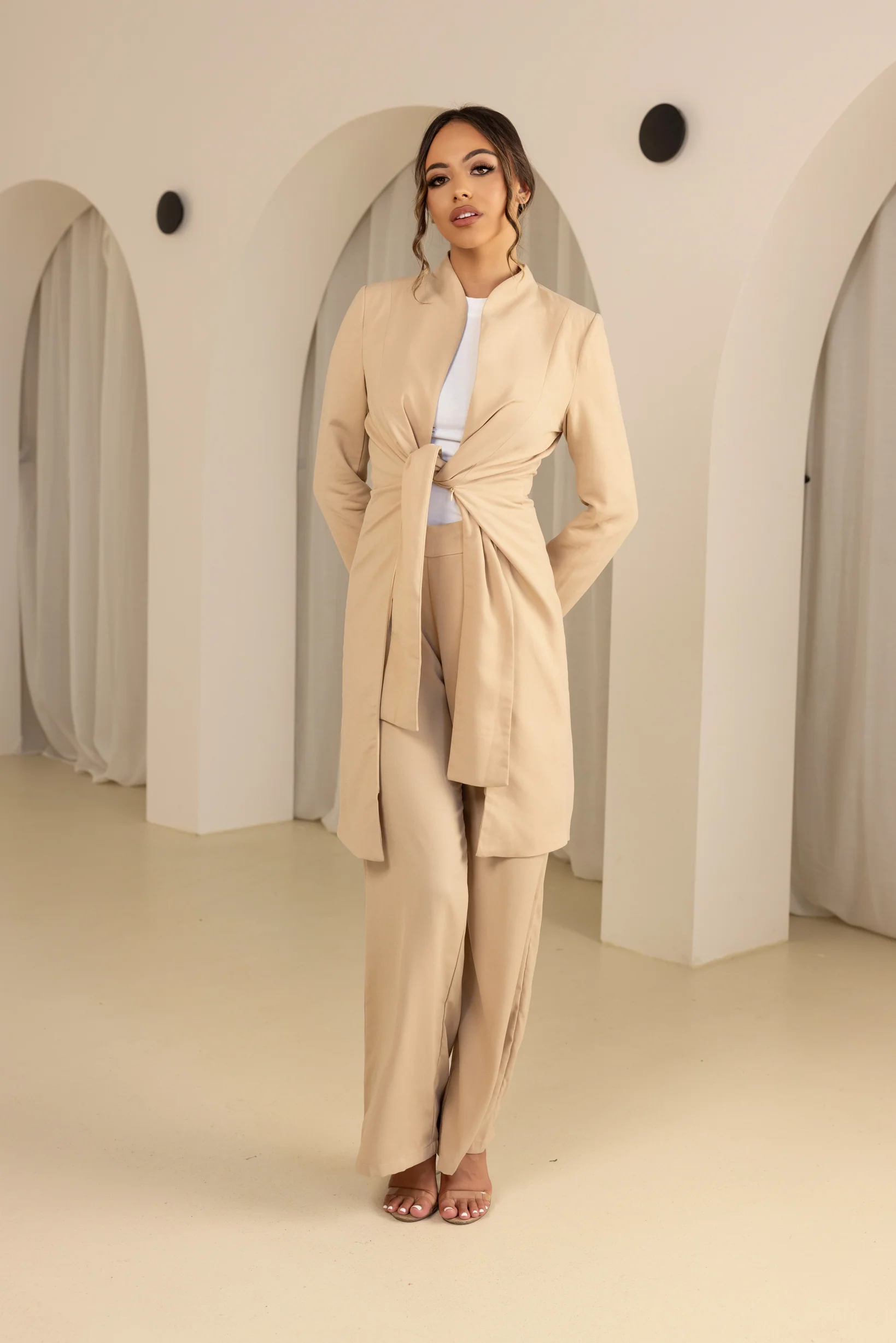 The Grand Tie Up Suit - Image 5