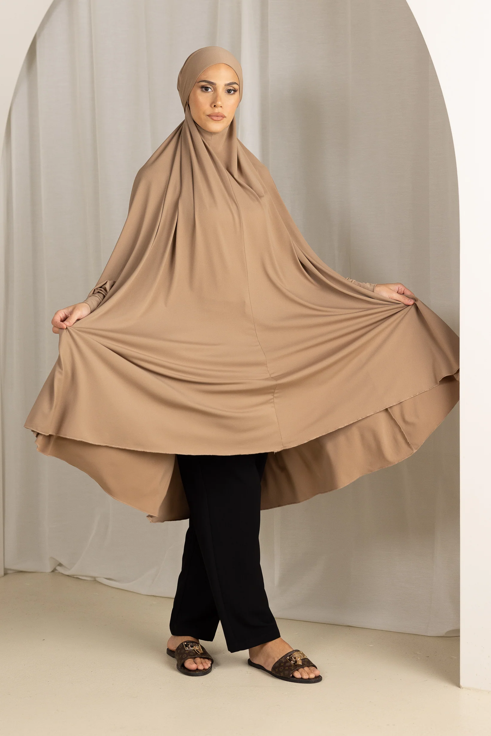 Tie Back Jilbab Sleeves - Shades of Brown - Image 6