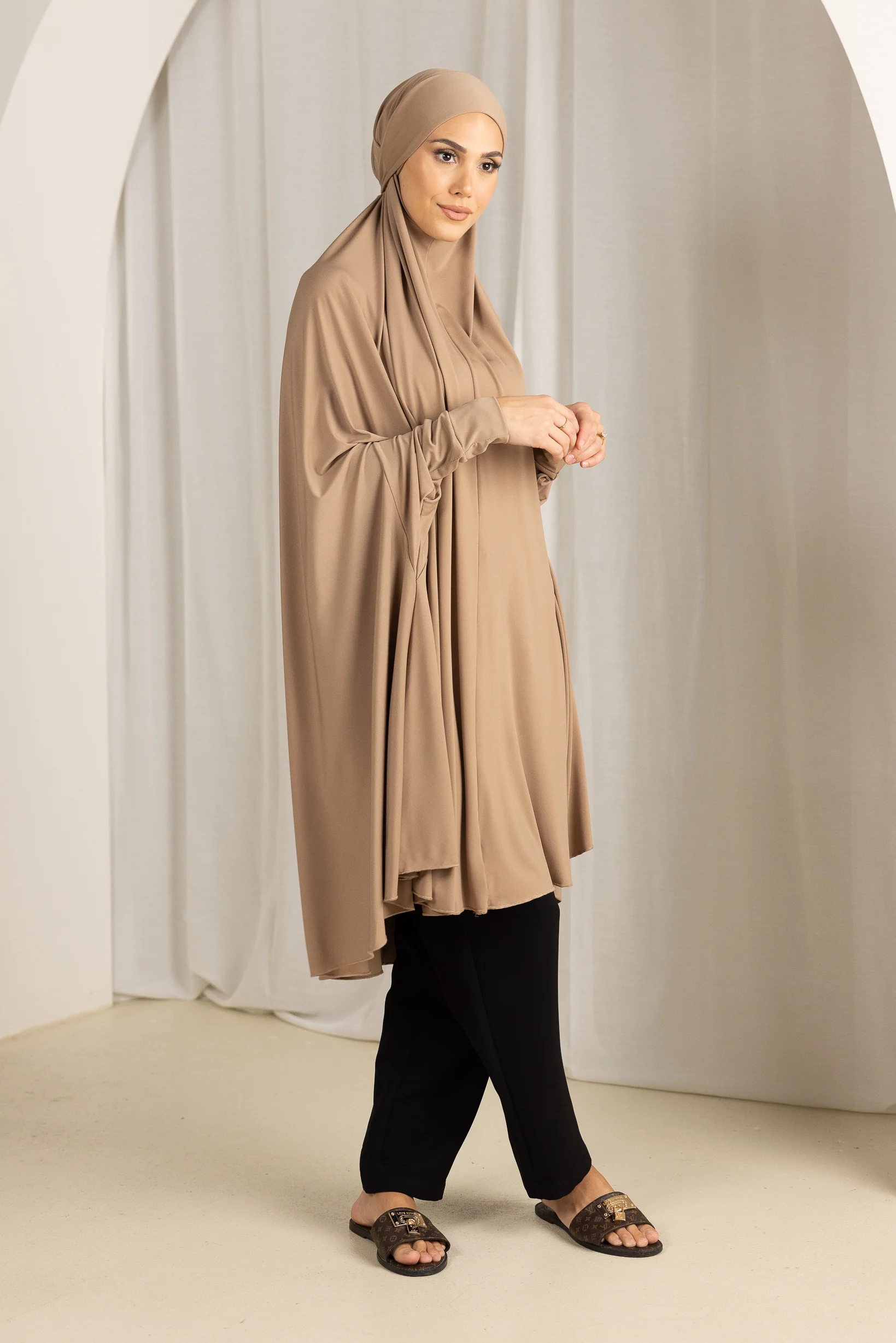 Tie Back Jilbab Sleeves - Shades of Brown - Image 9