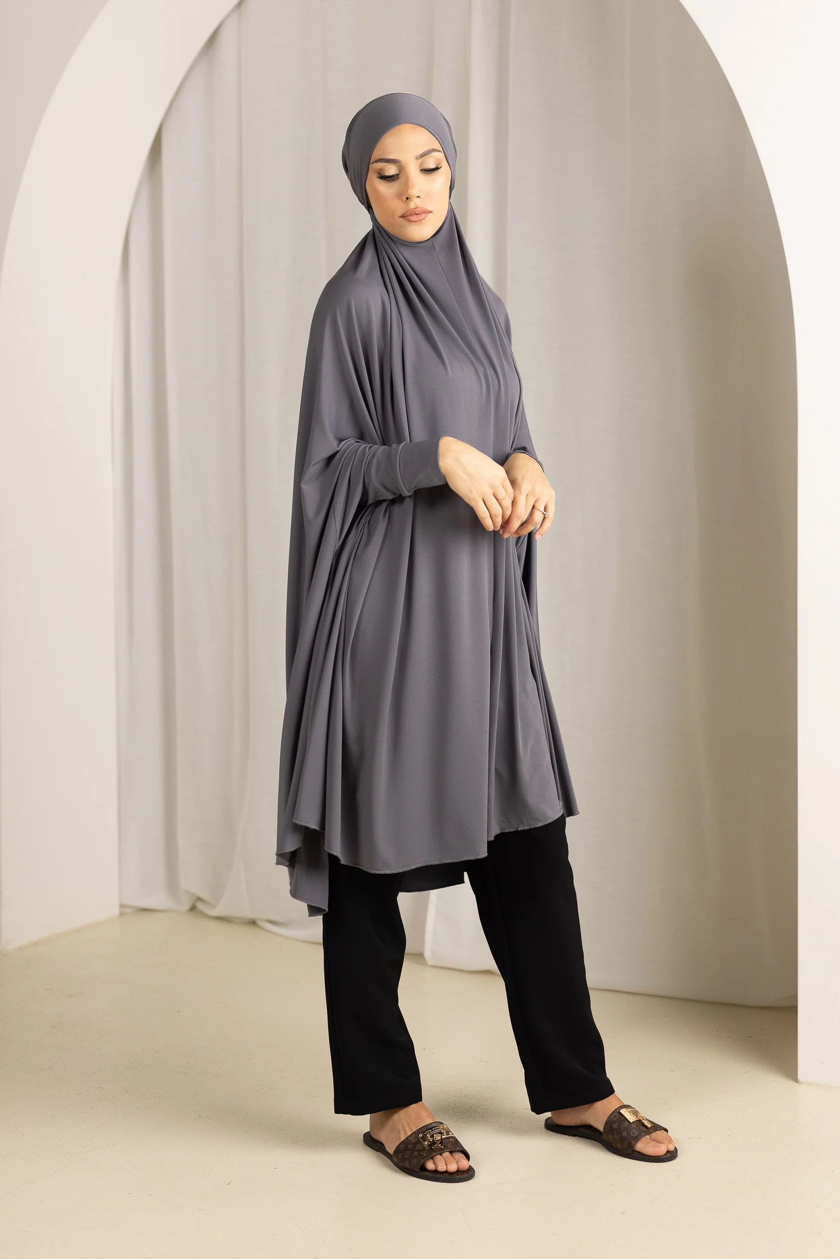 Tie Back Jilbab Sleeves - Shades of Grey - Image 9