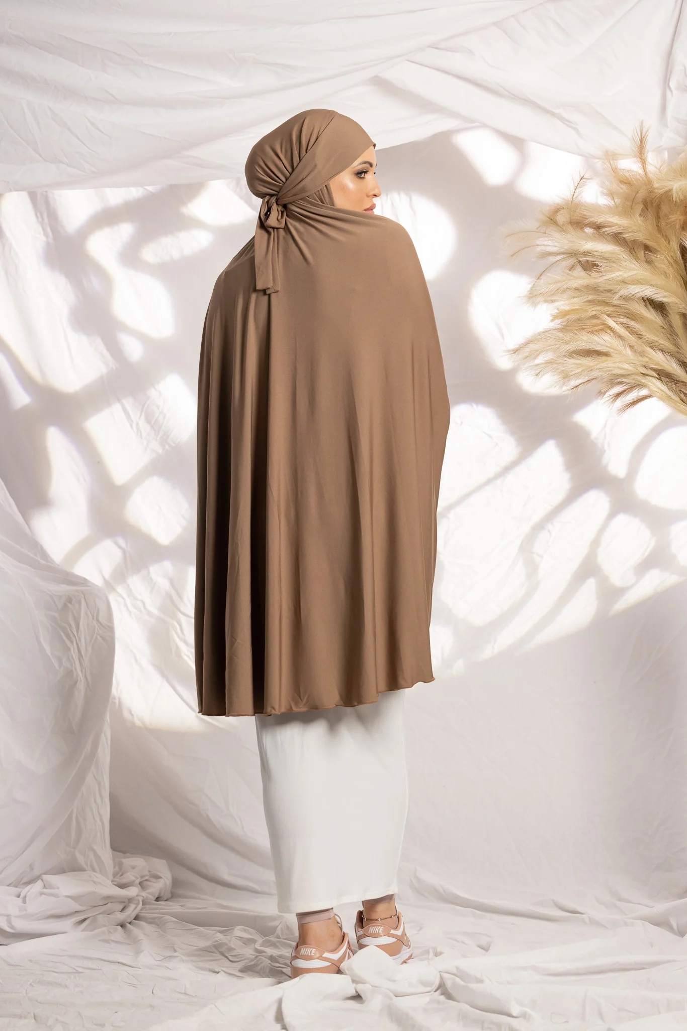 Tie Back Jilbab Sleeves - Shades of Nude - Image 19