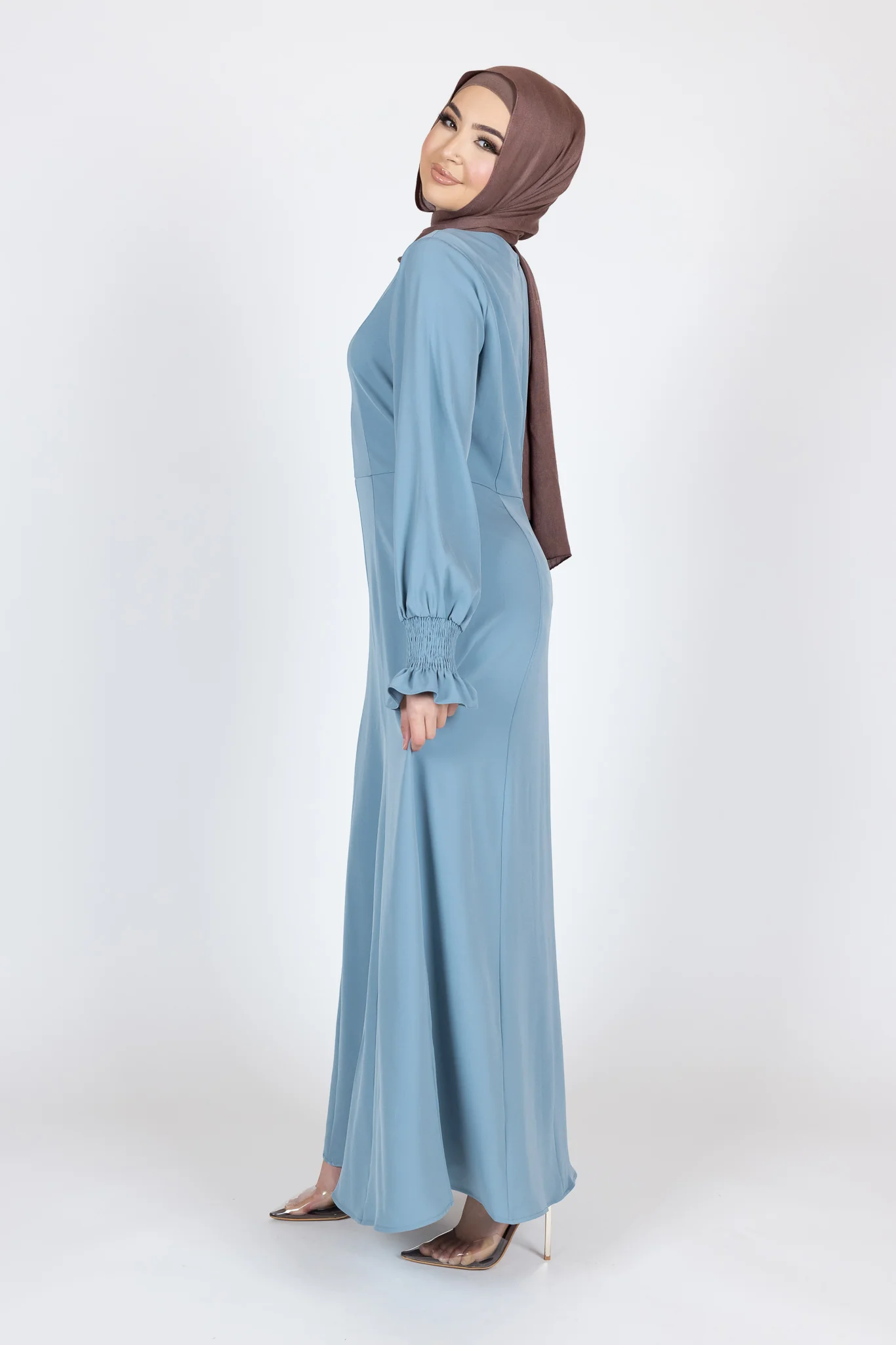 Vinisha Abaya - Image 3